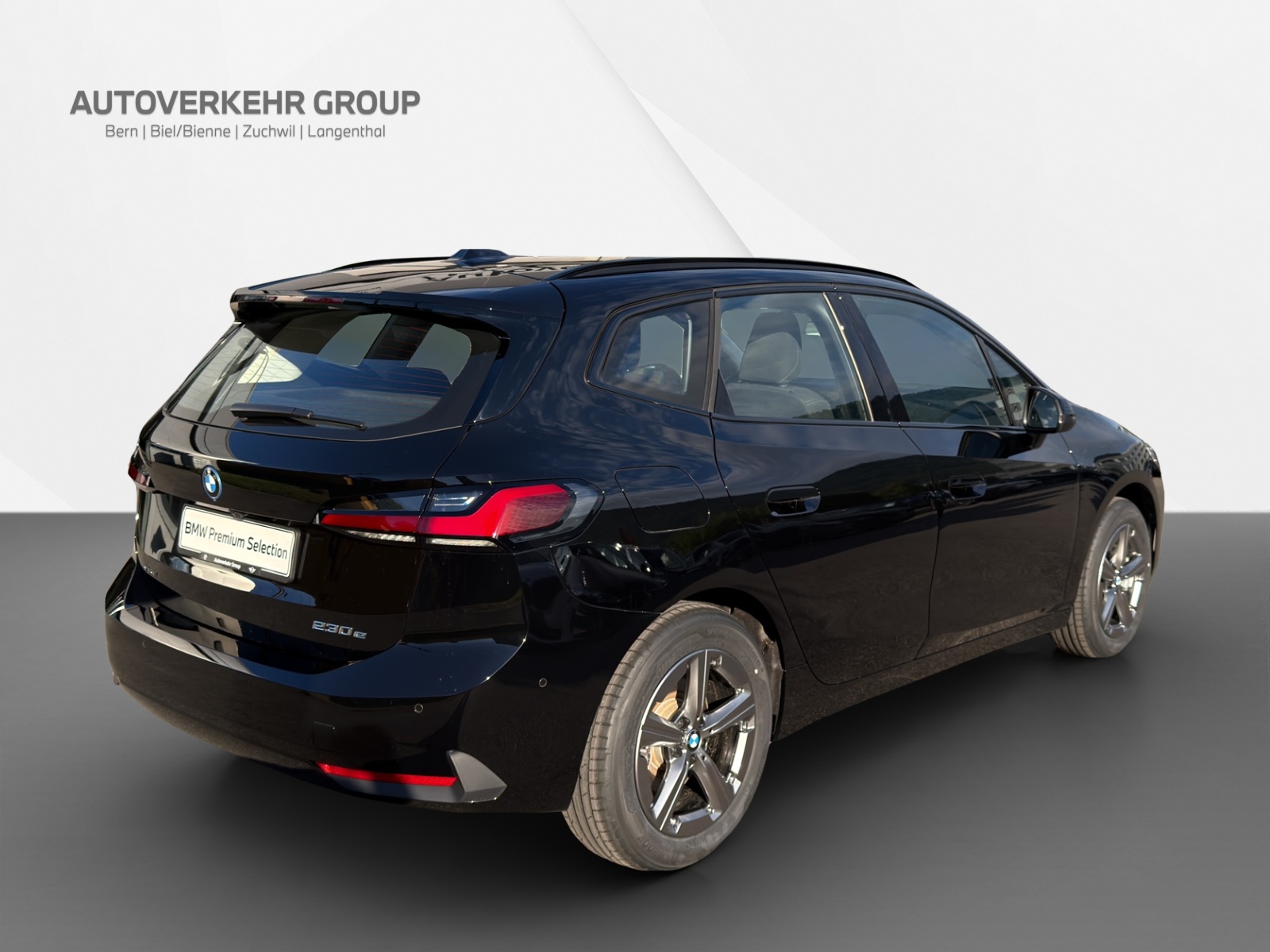 BMW 230e xDrive Active Tourer-image-6
