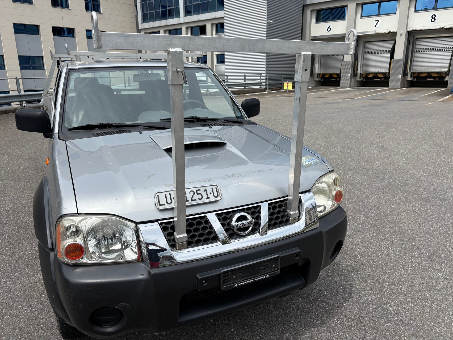 NISSAN Double Cab Challenge 2.5 Di 4x4-image-6