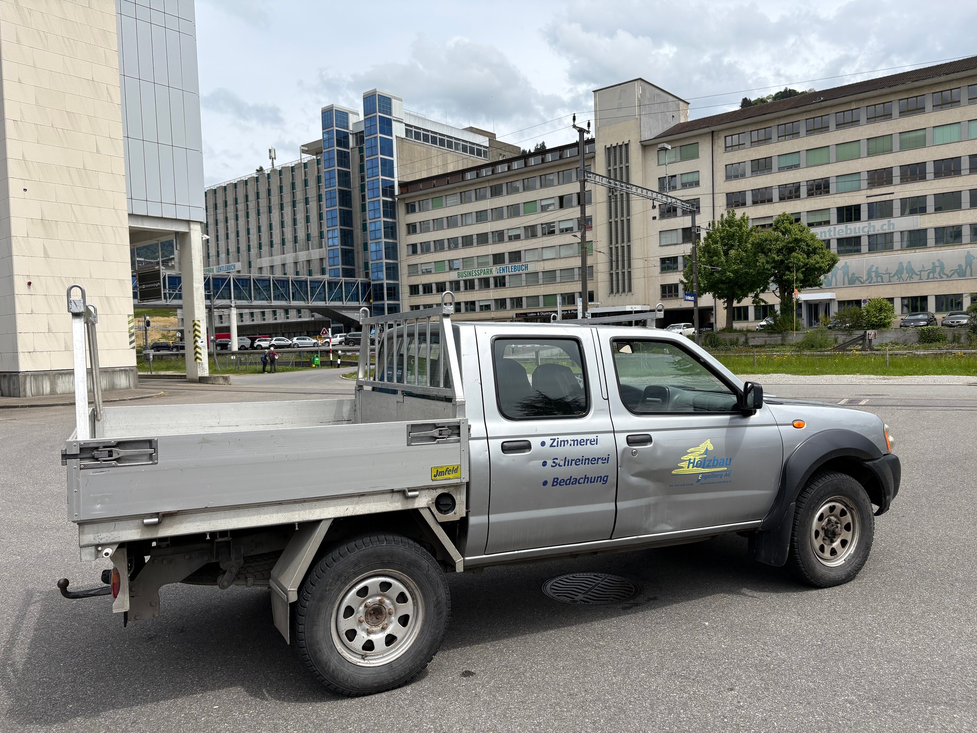 NISSAN Double Cab Challenge 2.5 Di 4x4-image-3