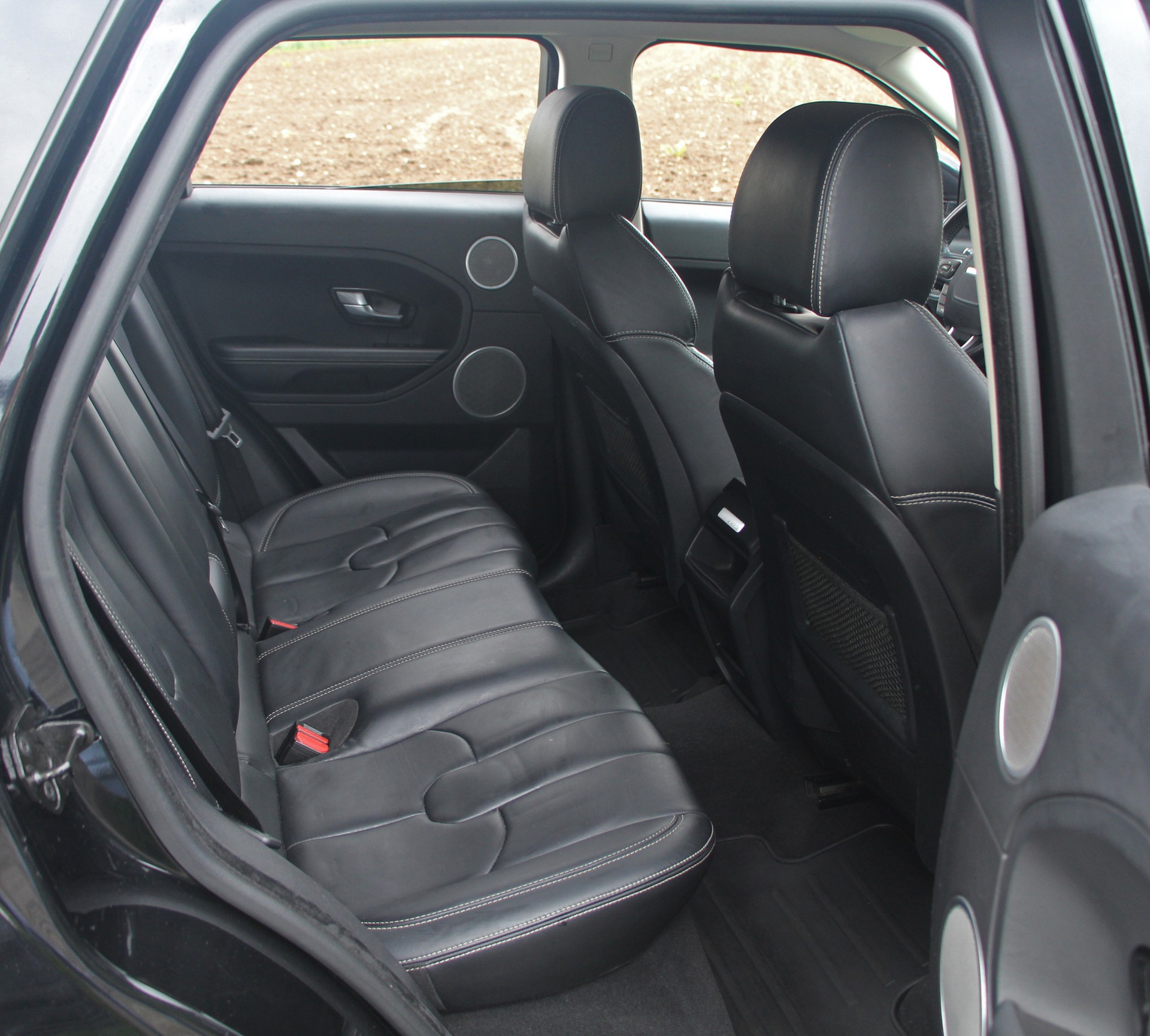 LAND ROVER Range Rover Evoque 2.0 Si4 Prestige AT9-image-11