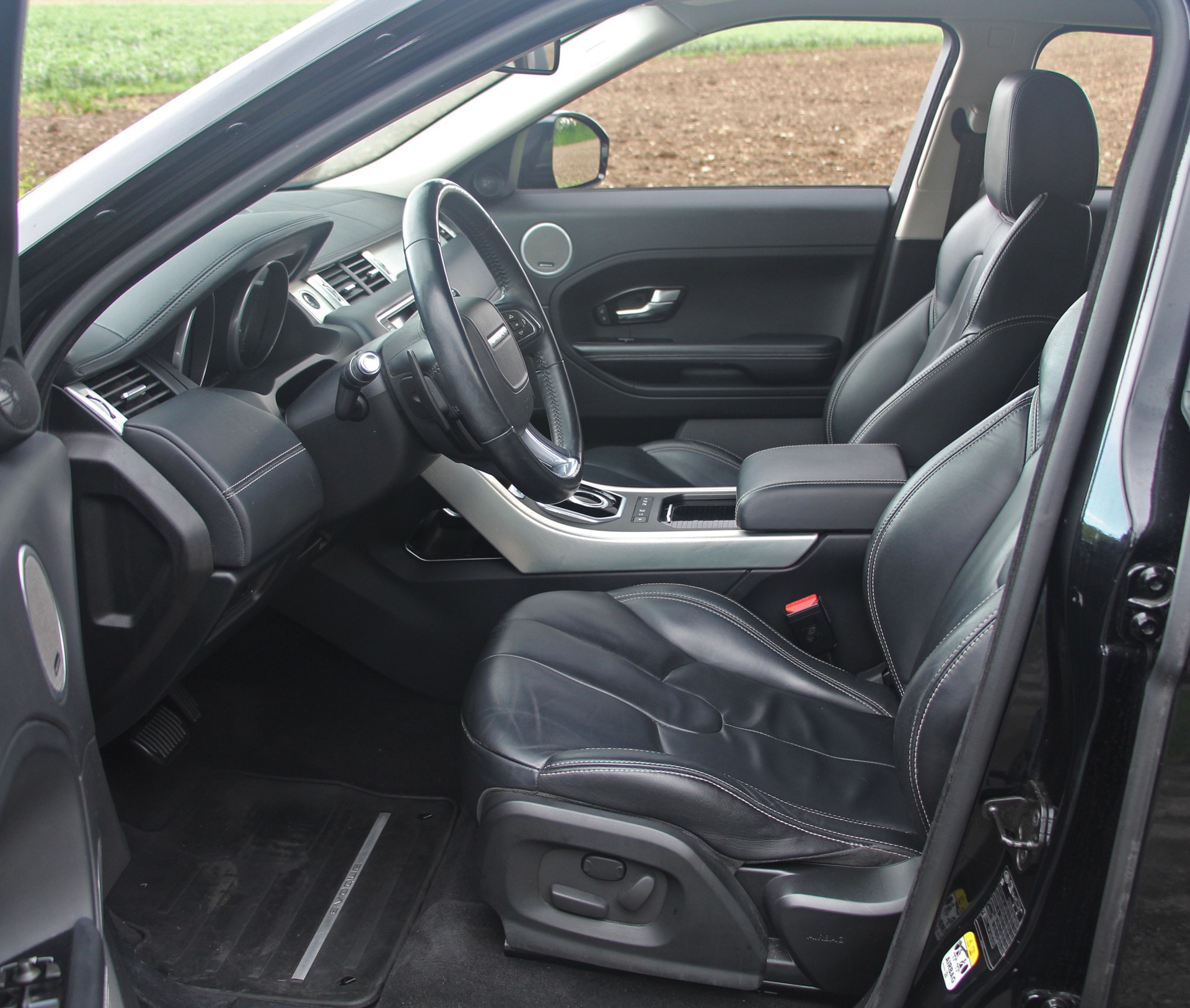 LAND ROVER Range Rover Evoque 2.0 Si4 Prestige AT9-image-7
