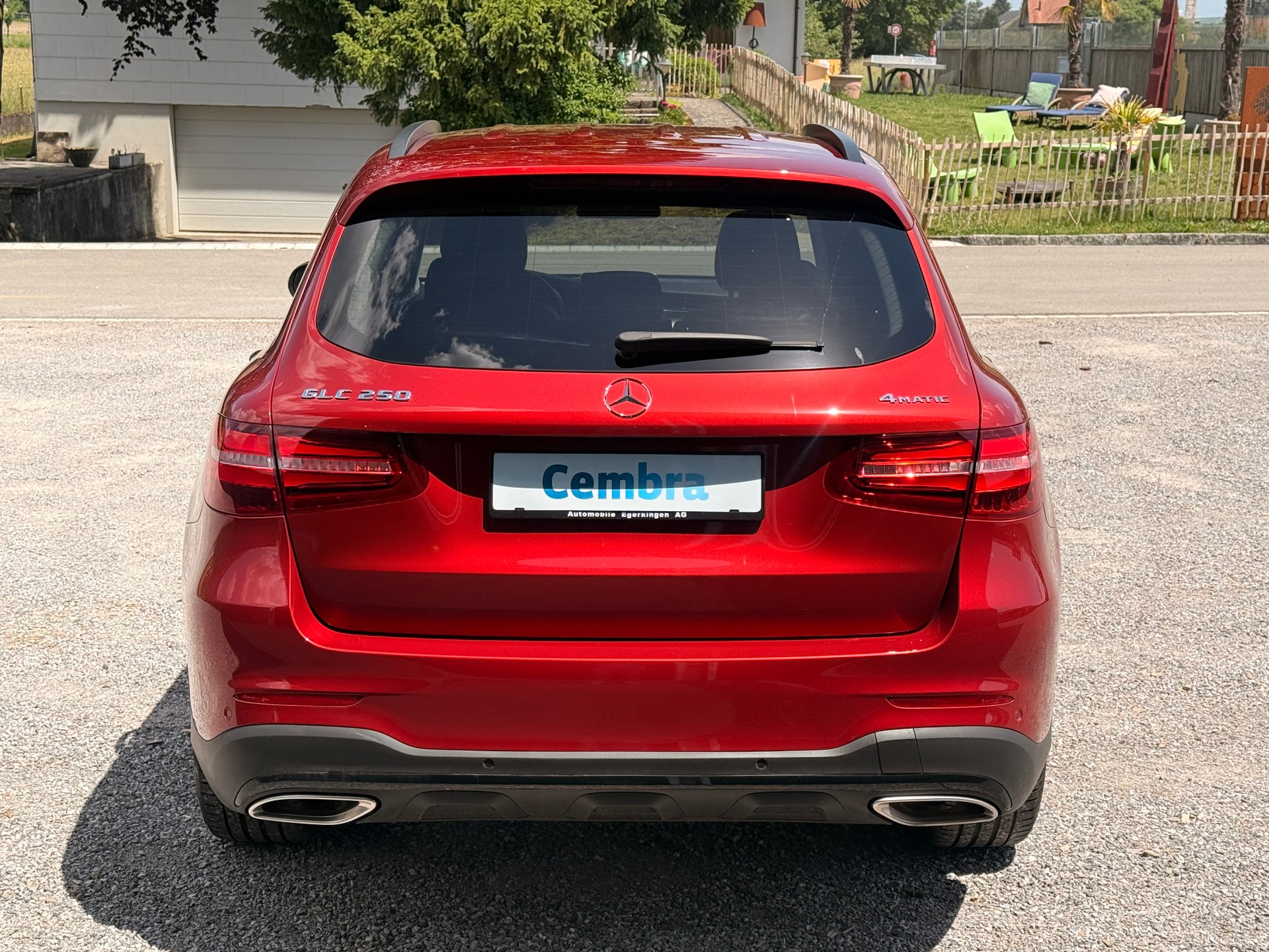 MERCEDES-BENZ GLC 250 Runout Edition 4Matic 9G-Tronic AMG Line-image-5