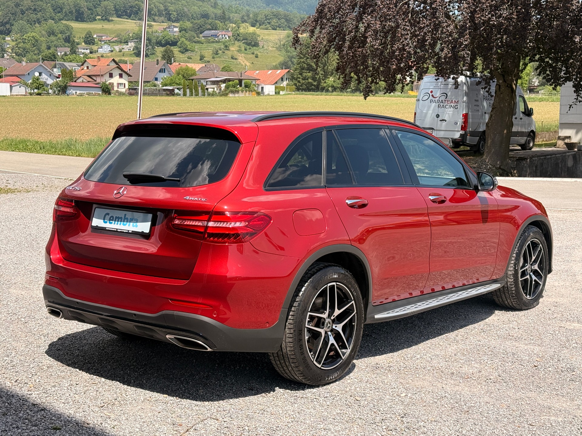 MERCEDES-BENZ GLC 250 Runout Edition 4Matic 9G-Tronic AMG Line-image-4
