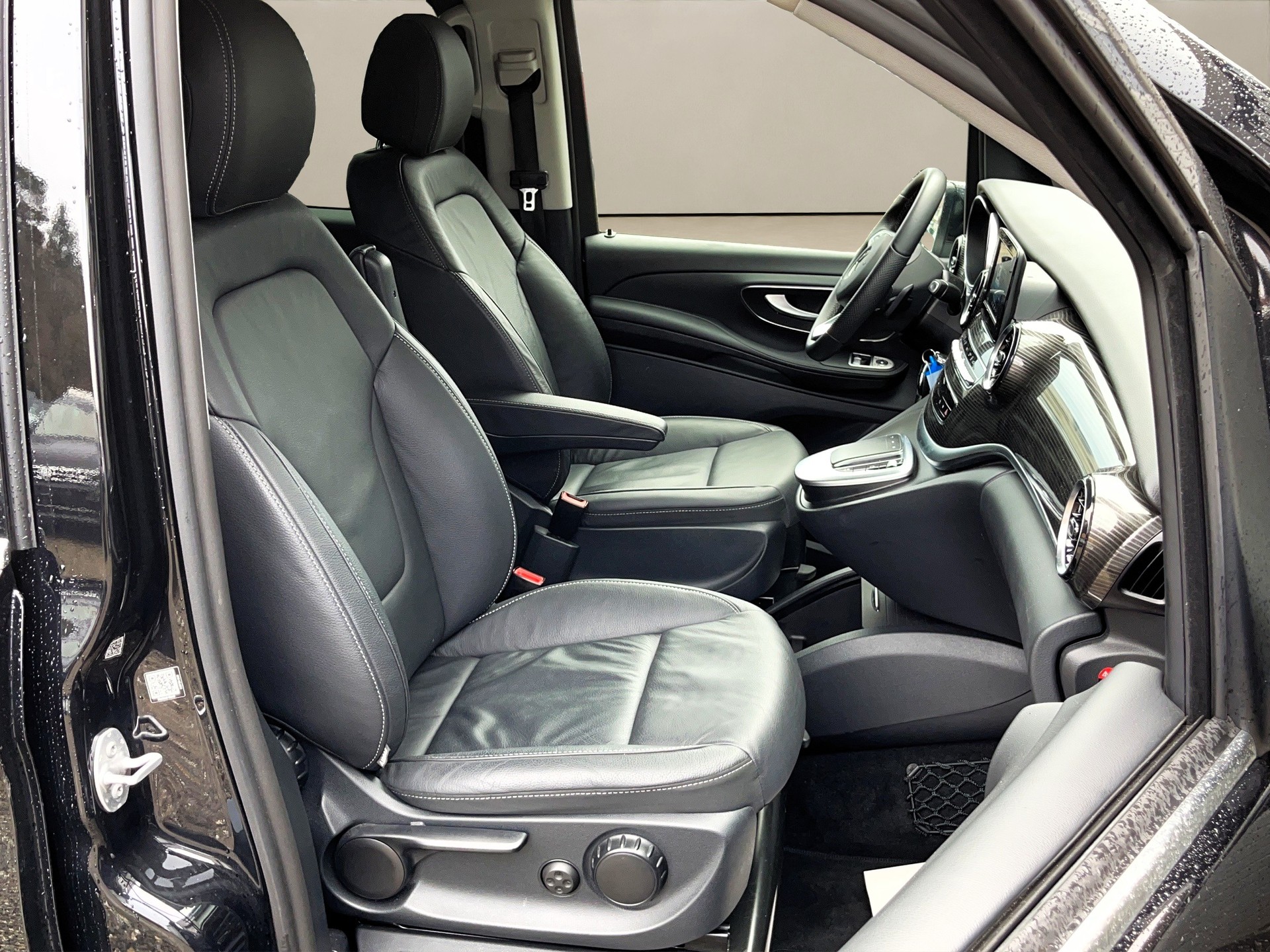 MERCEDES-BENZ V 250 d lang❗7 Sitzplätze❗Avantgarde 4Matic G-Tronic-image-9