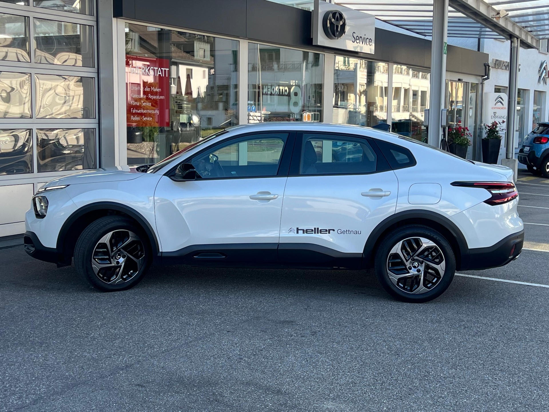CITROEN C4 X 1.2 PureTech Swiss Edition-image-4