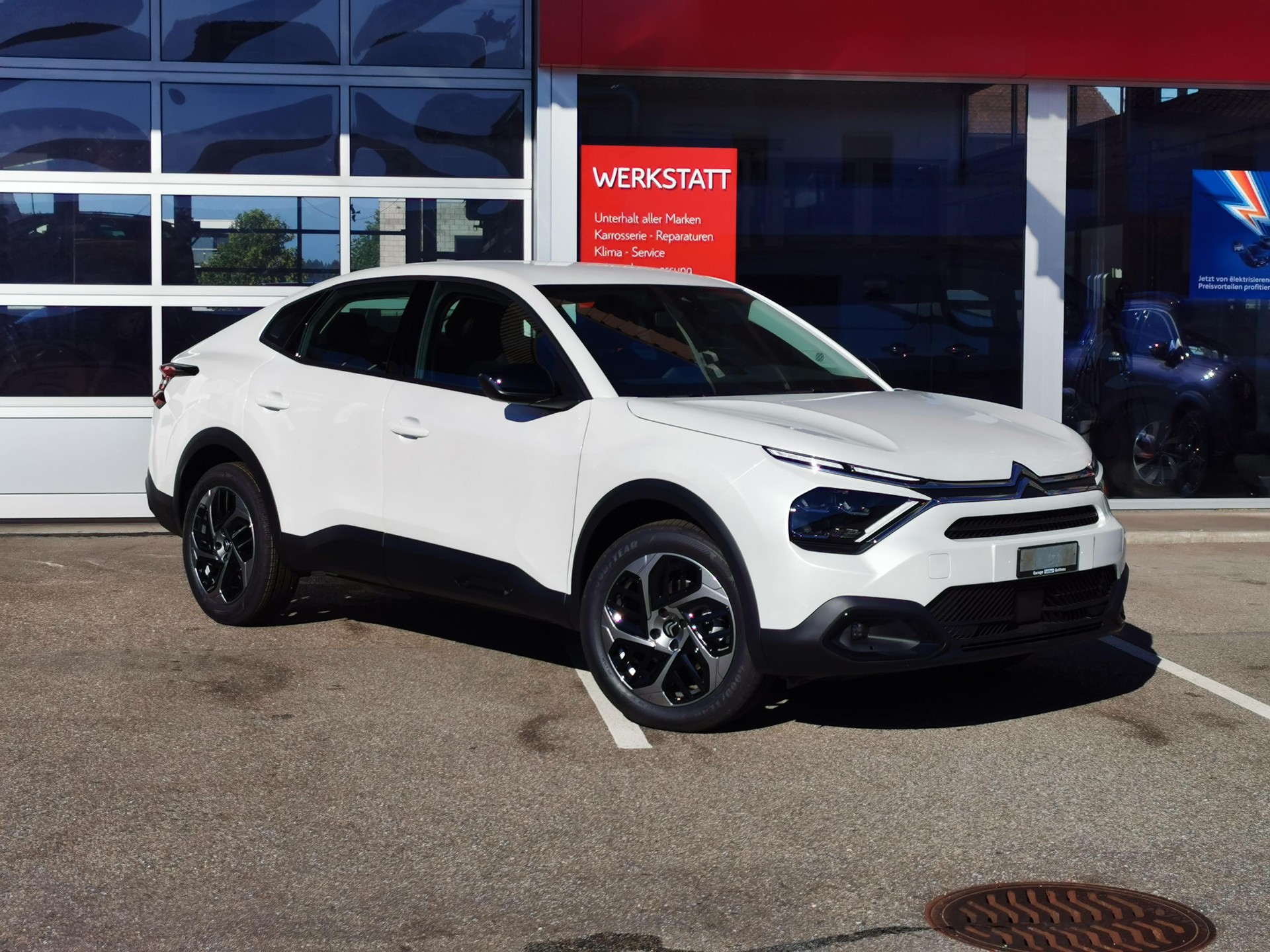 CITROEN C4 X 1.2 PureTech Swiss Edition