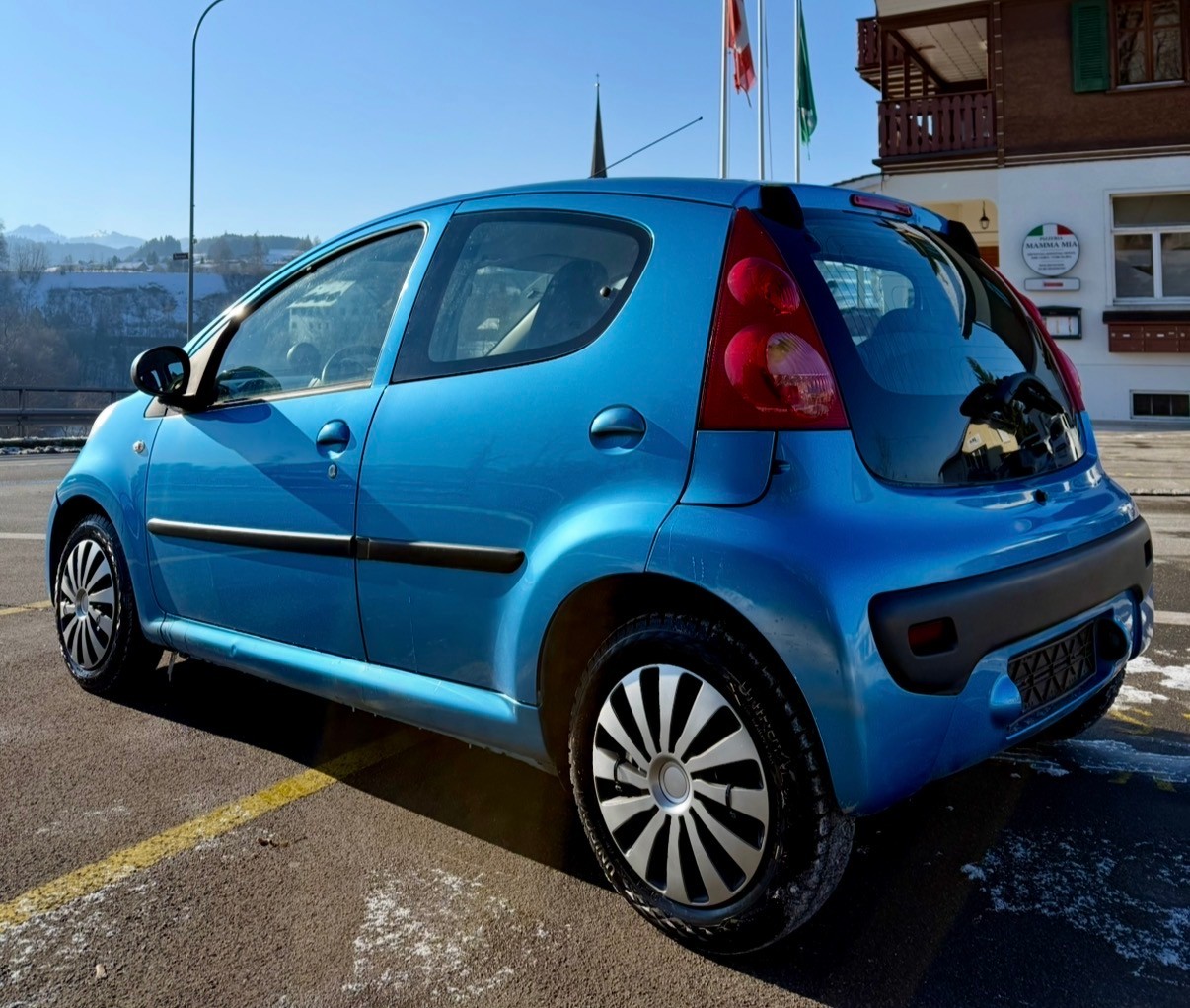 PEUGEOT 107 1.0 Trendy-image-6
