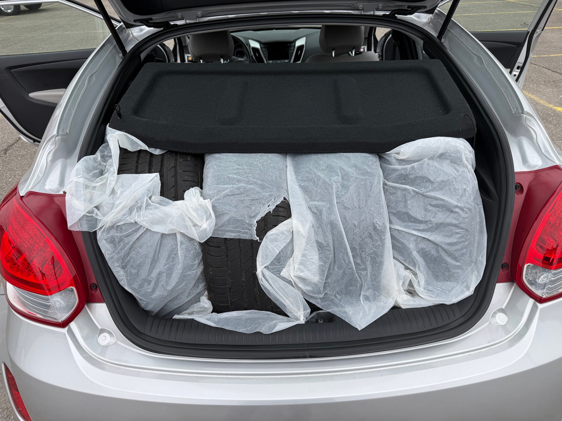 HYUNDAI Veloster 1.6 GDI-image-10