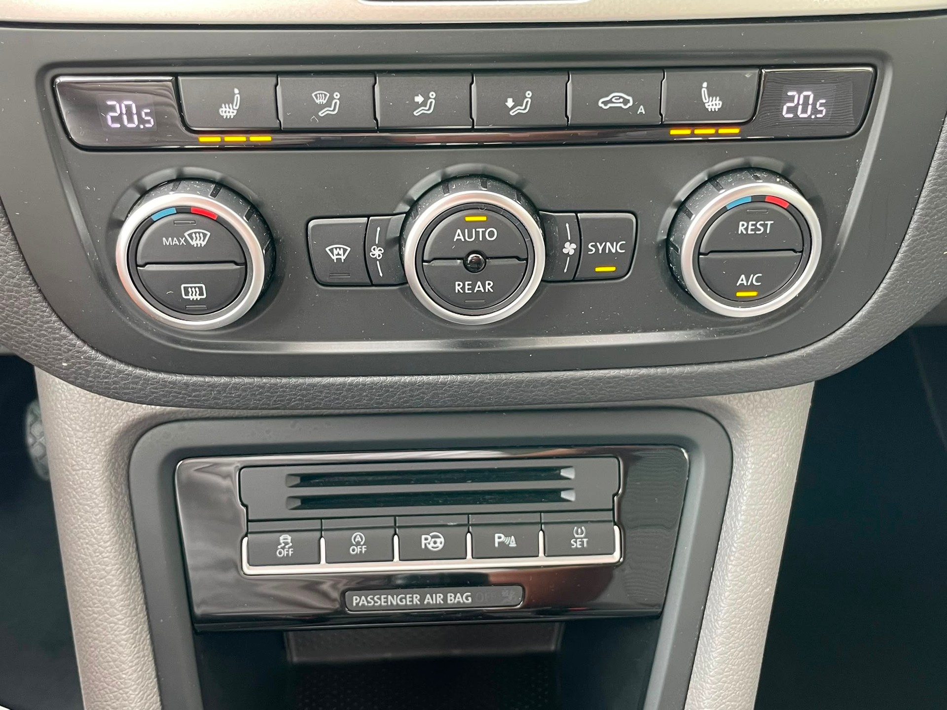 SEAT Alhambra 2.0 TDI E_Ecomotive Style Viva 7-Sitzer-image-11
