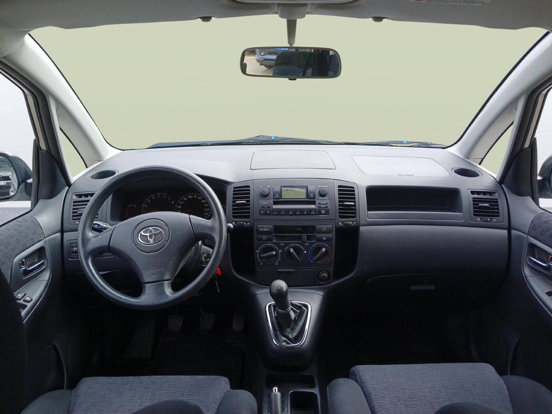 TOYOTA Corolla Verso 1.6 VVT-i Linea Terra Family-image-12