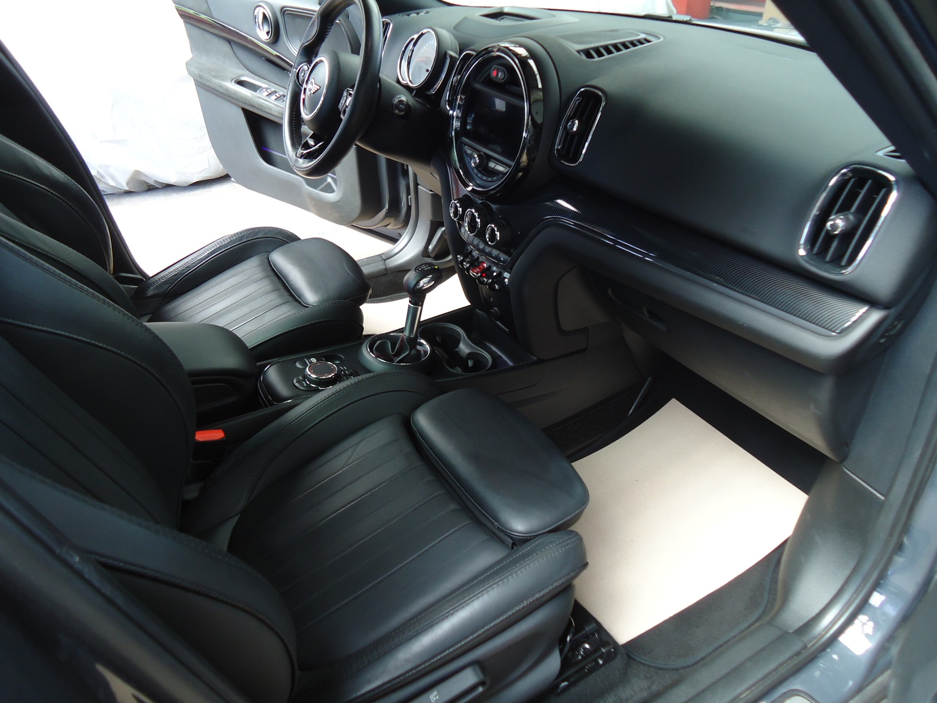 MINI Countryman Cooper S ALL4 Steptronic-image-8