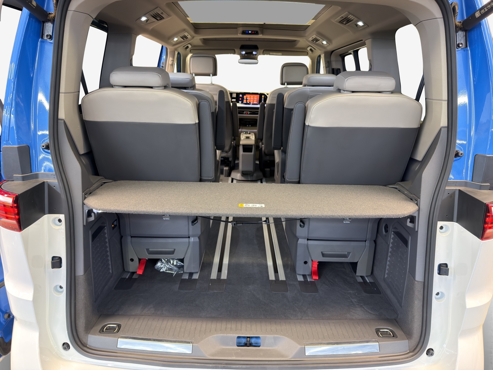 VW Multivan 1.4 eHybrid Style Liberty DSG-image-12