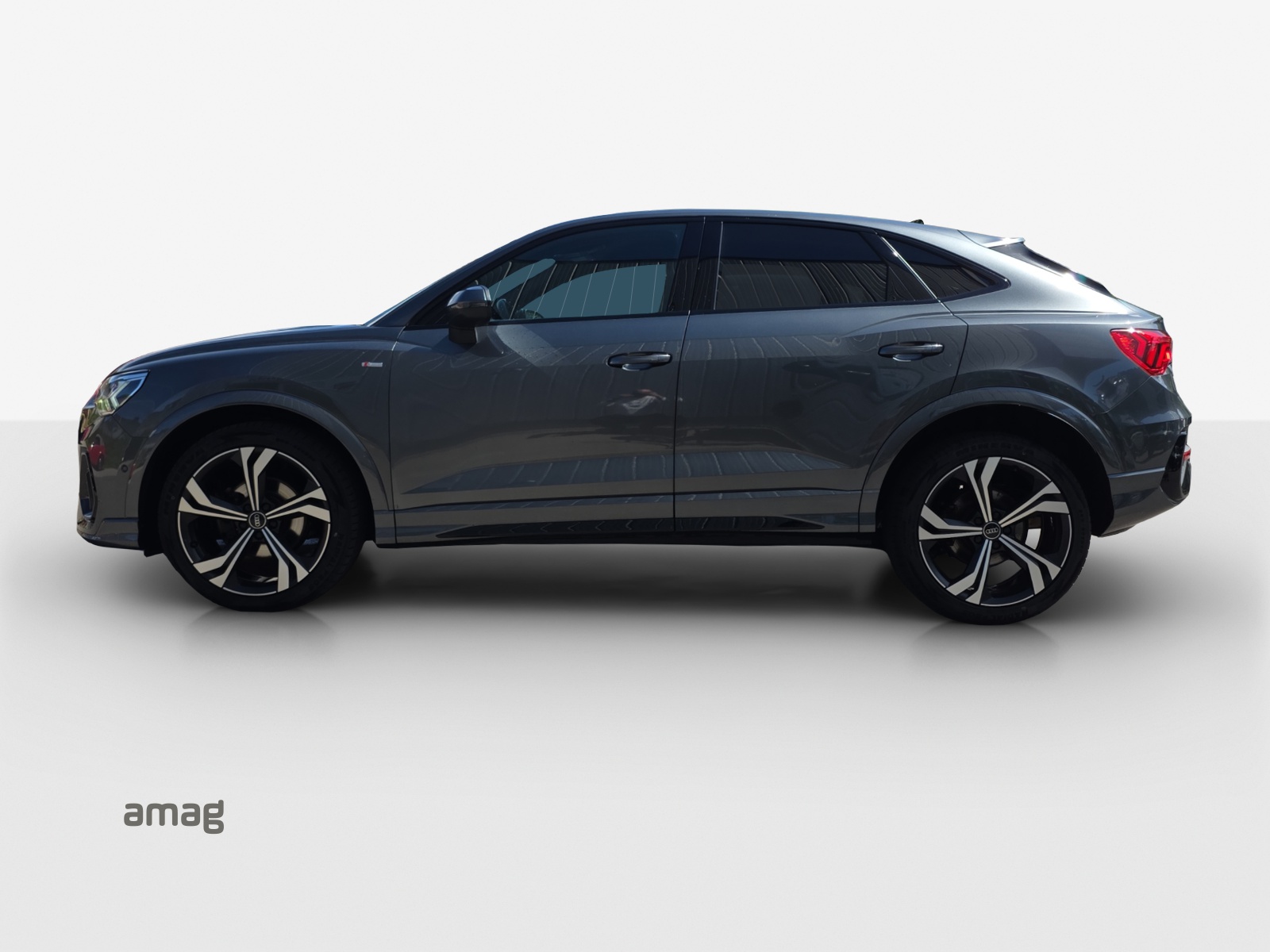 AUDI Q3 Sportback 35 TFSI S line Attraction S-tronic-image-1