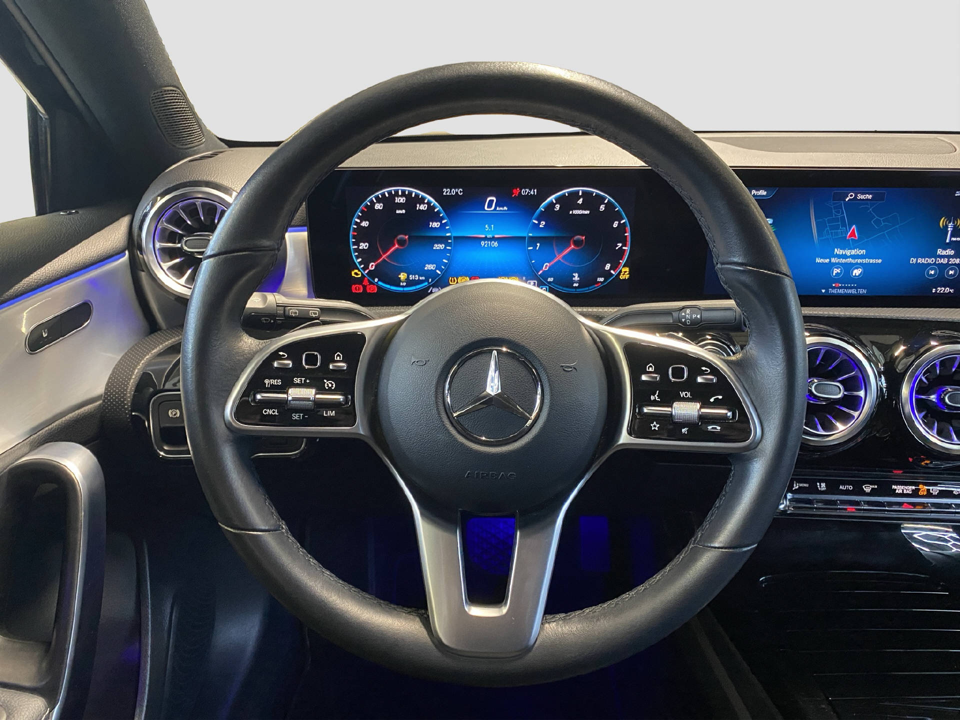 MERCEDES-BENZ A 180 Night Star-image-8