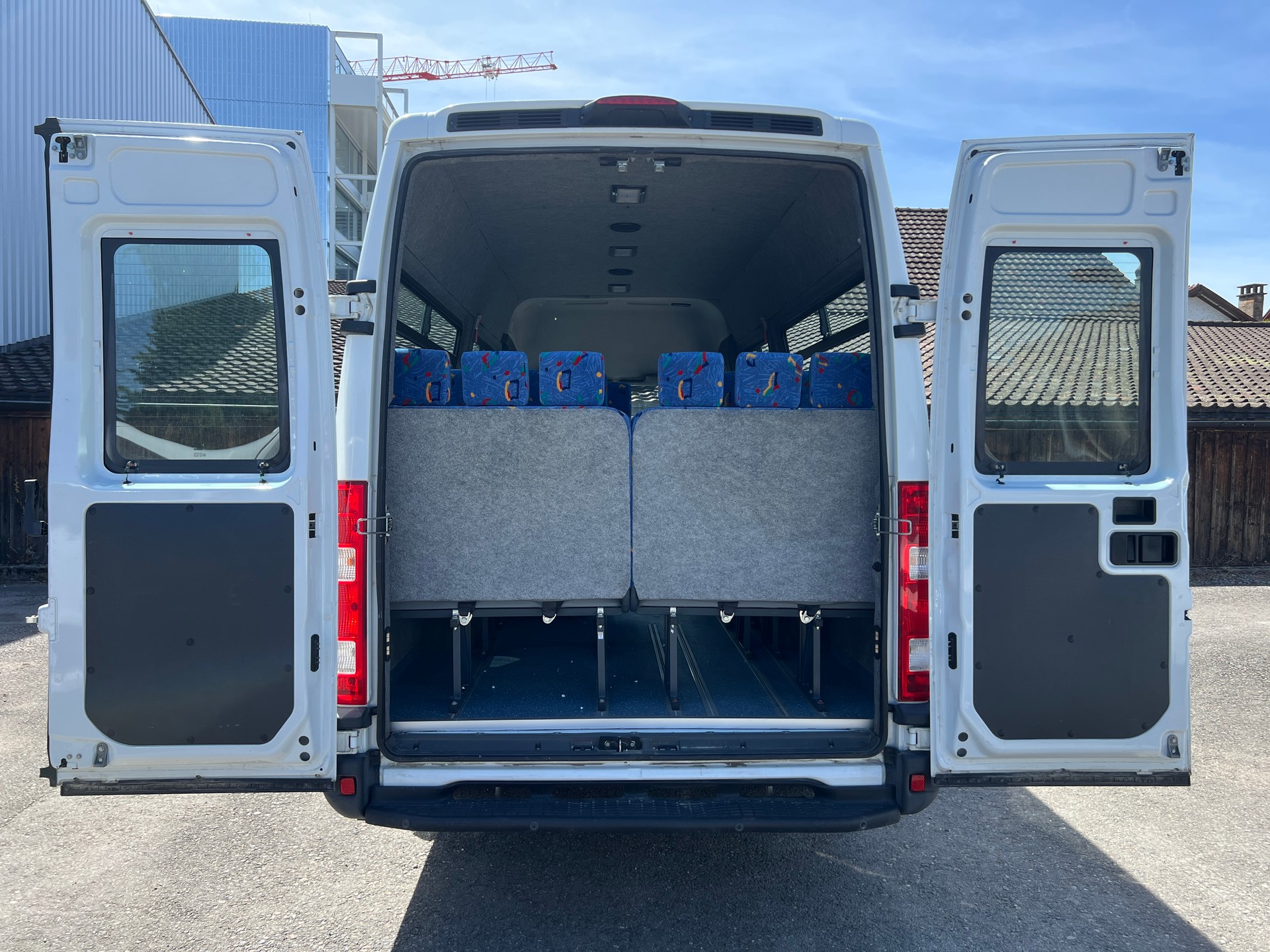 IVECO 35 S 13 CV Schulbus-image-11
