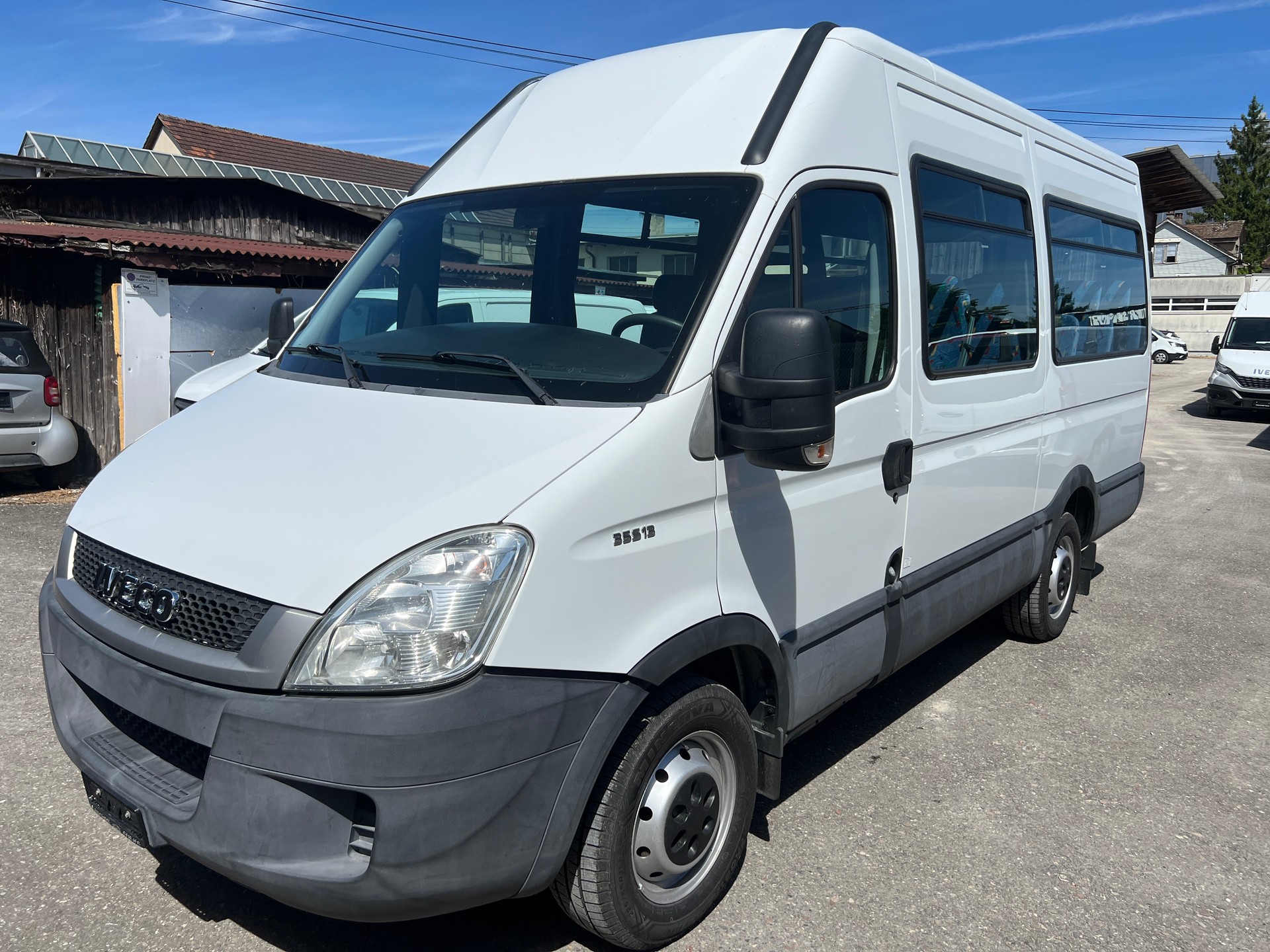 IVECO 35 S 13 CV Schulbus-image-0