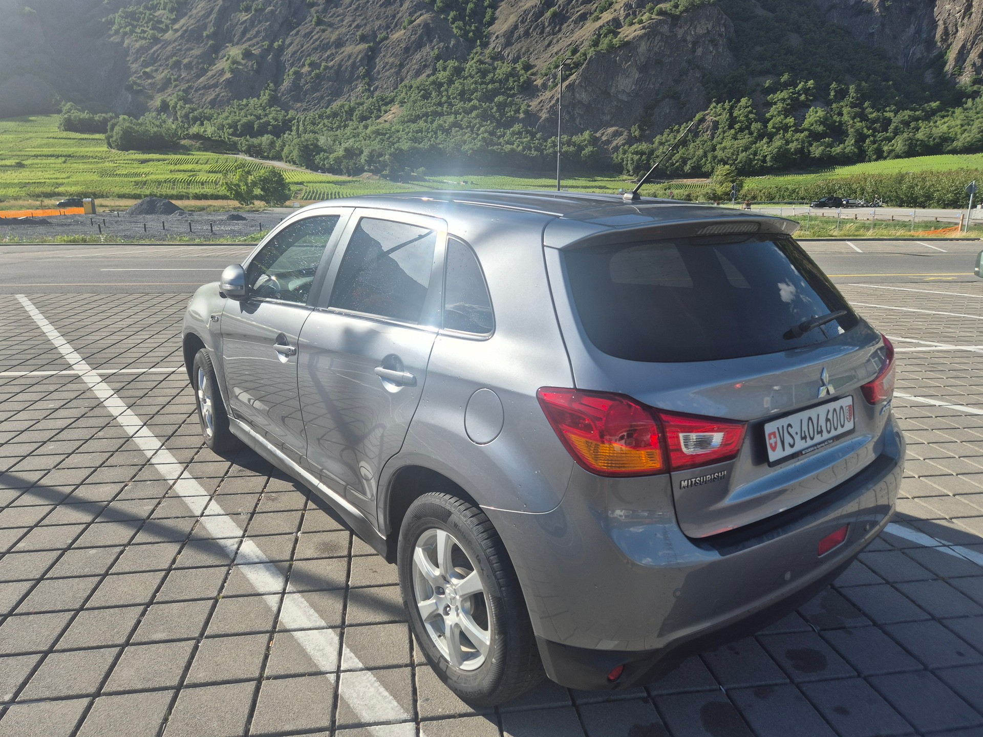 MITSUBISHI 2.2 DID Style 4x4-image-4