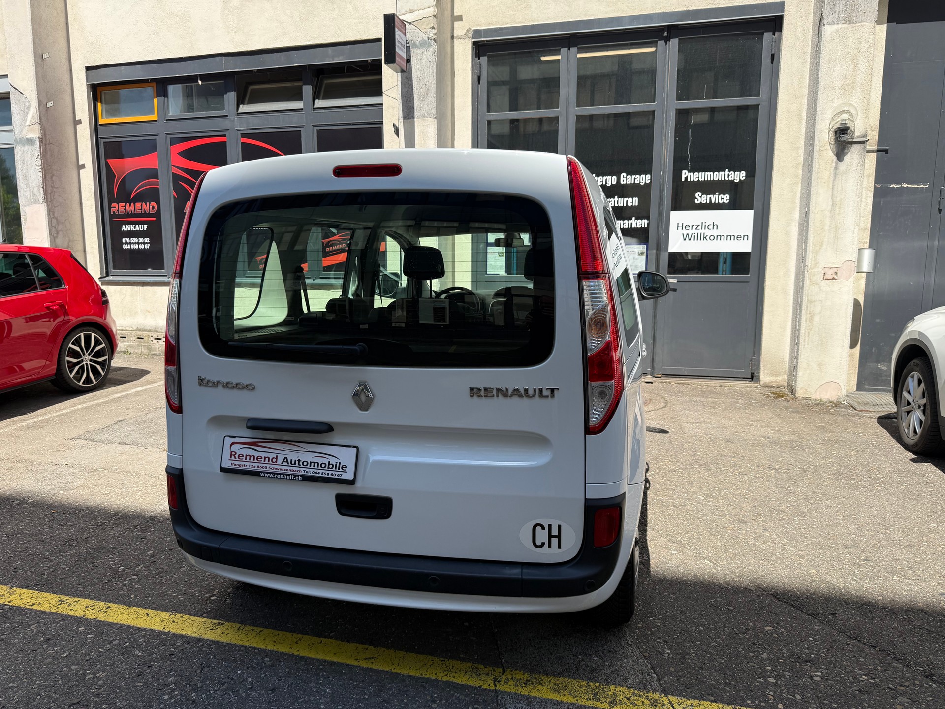 RENAULT Kangoo 1.5 dCi Zen+-image-6