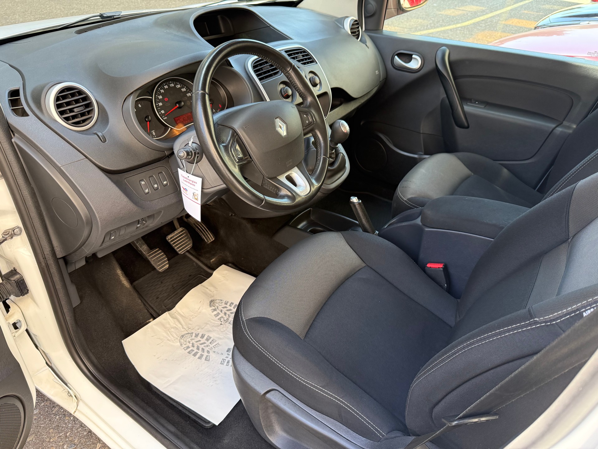 RENAULT Kangoo 1.5 dCi Zen+-image-10