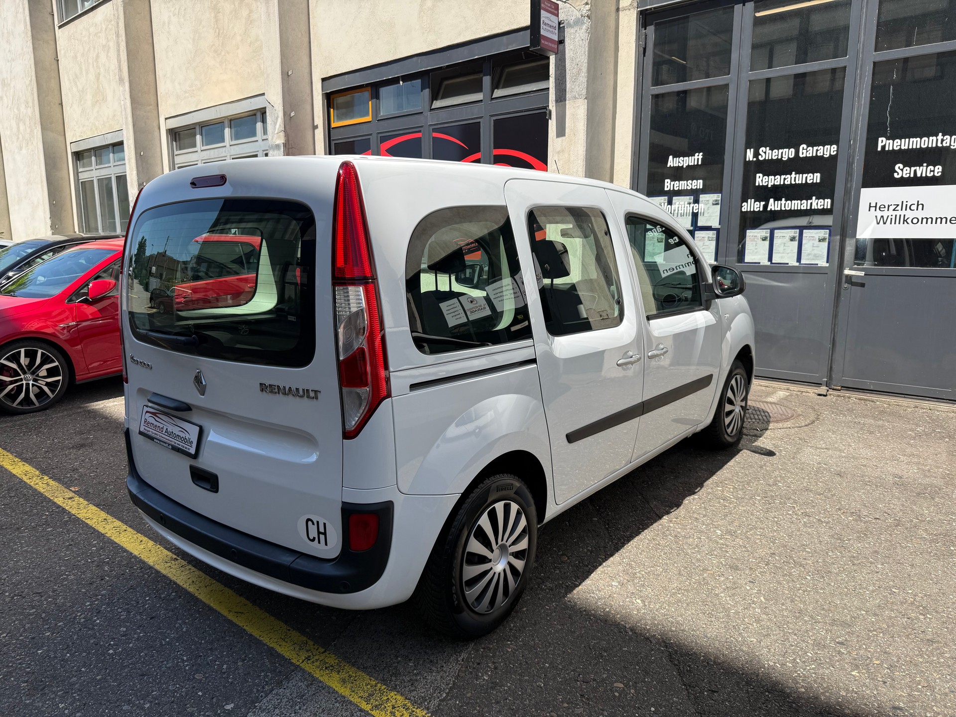 RENAULT Kangoo 1.5 dCi Zen+-image-3