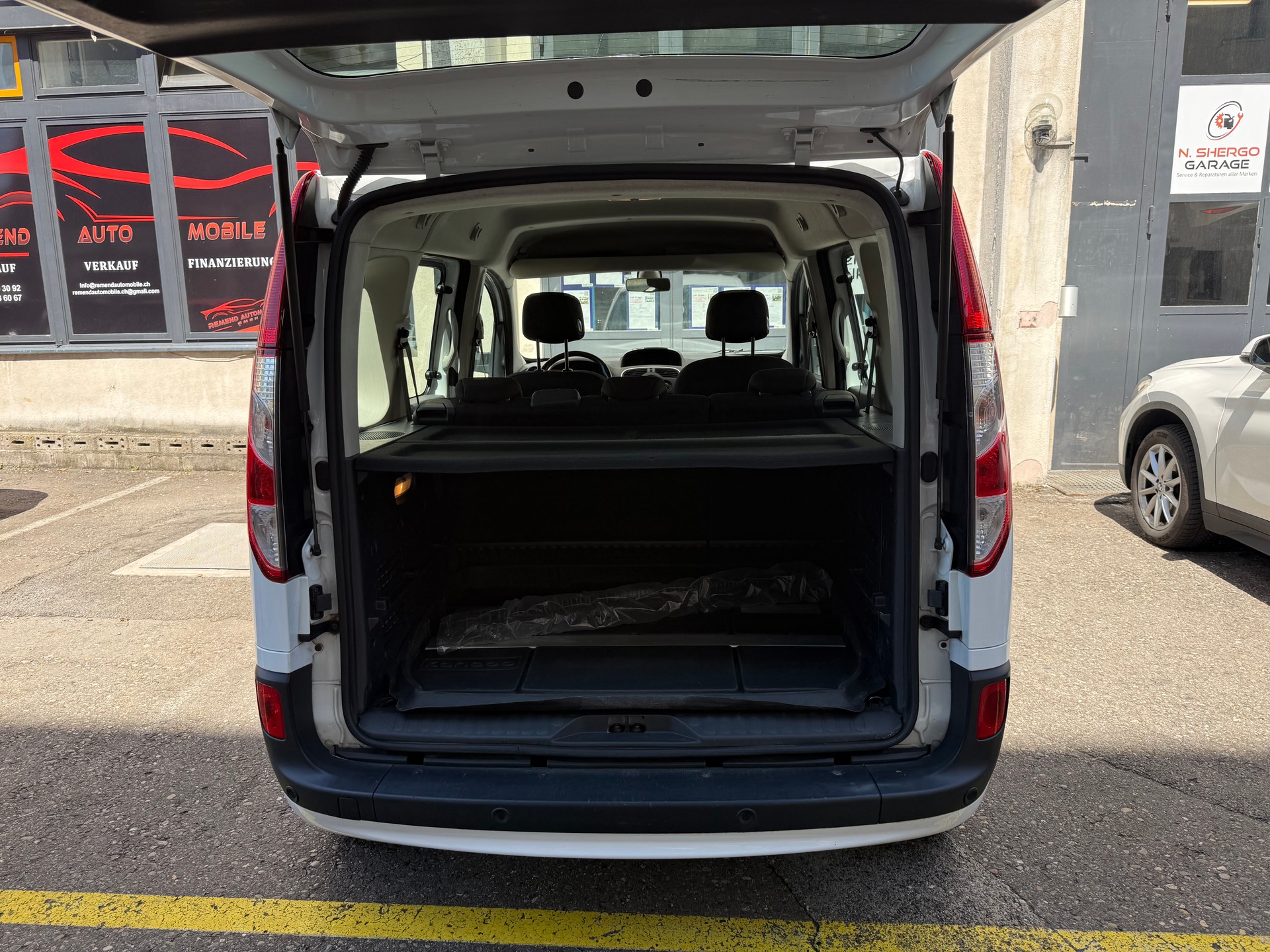 RENAULT Kangoo 1.5 dCi Zen+-image-7