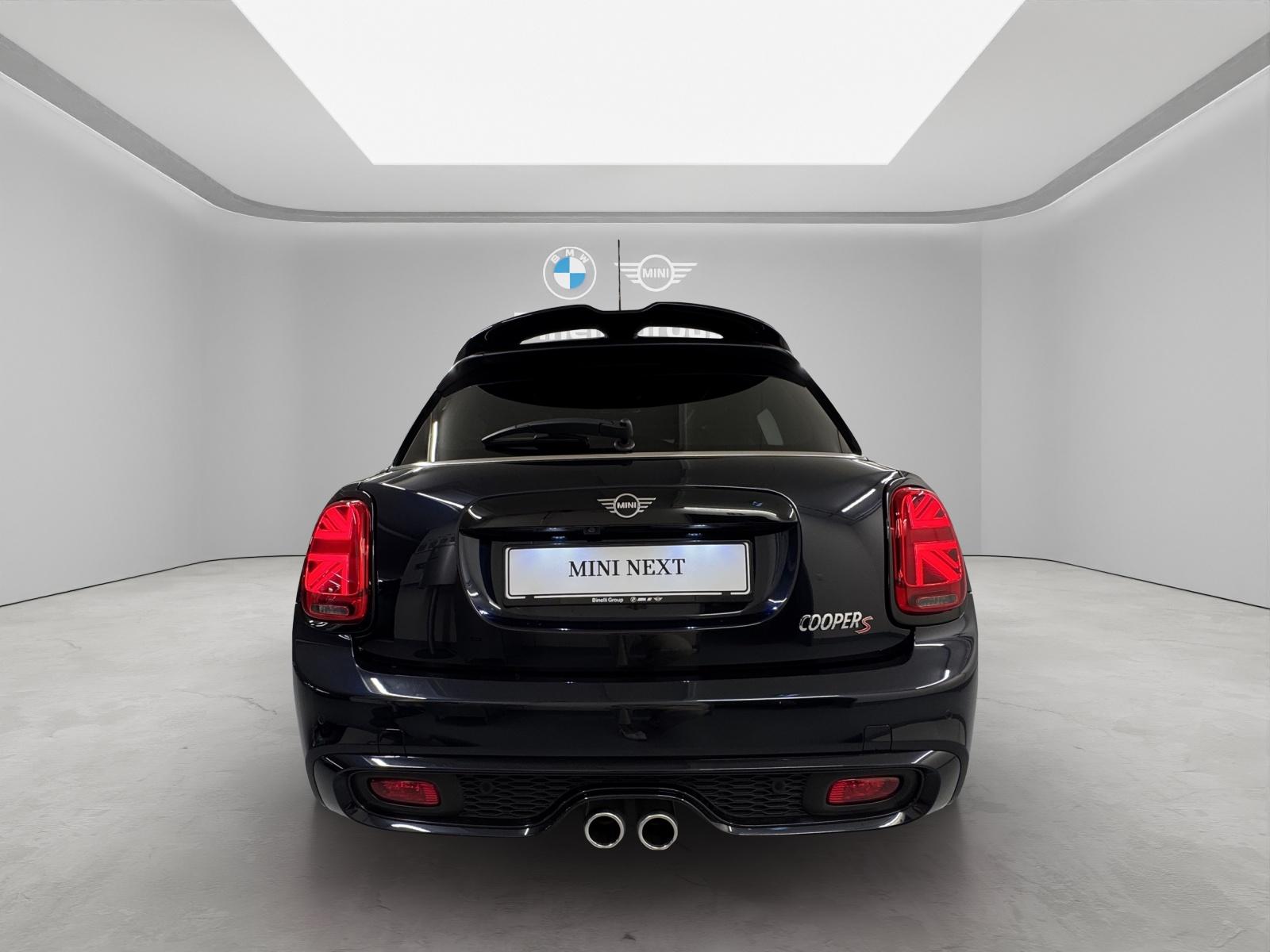 MINI F55 2.0i Cooper S SDKG-image-3