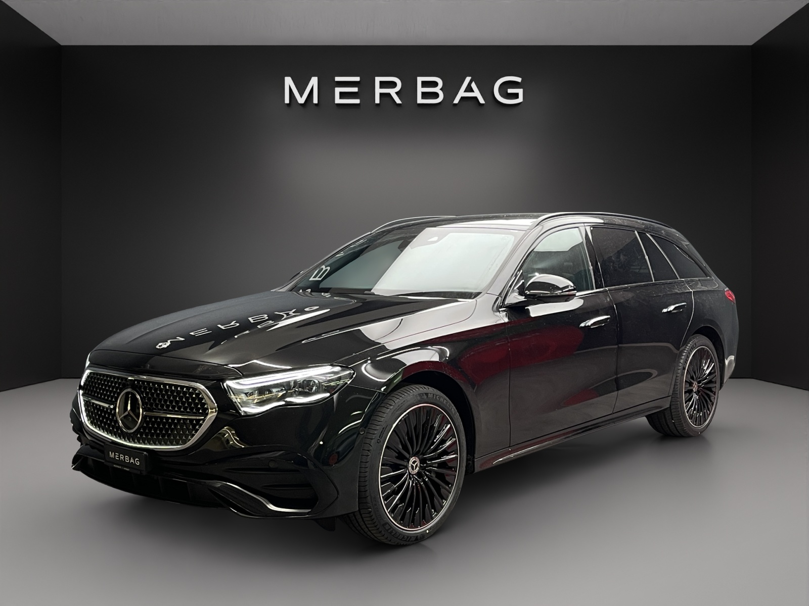 MERCEDES-BENZ E 220 d 4MATIC T-Modell-image-0