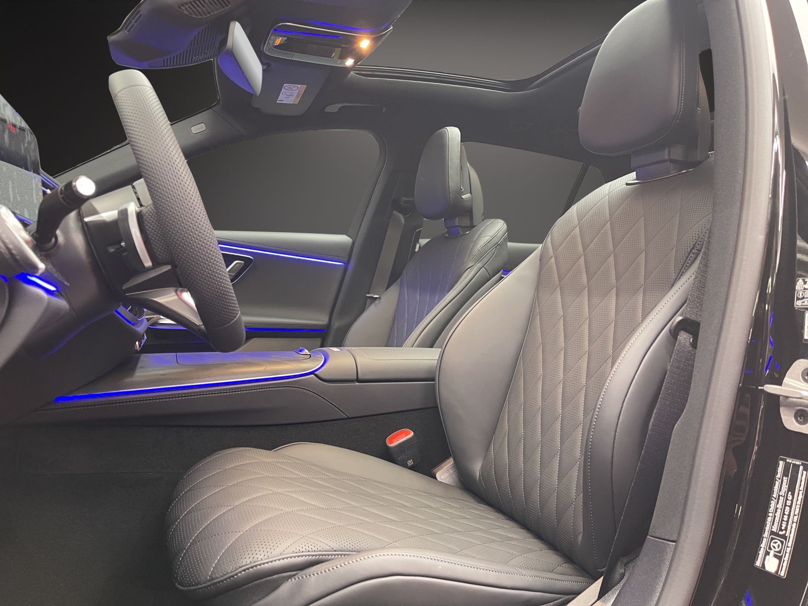 MERCEDES-BENZ E 220 d 4MATIC T-Modell-image-7