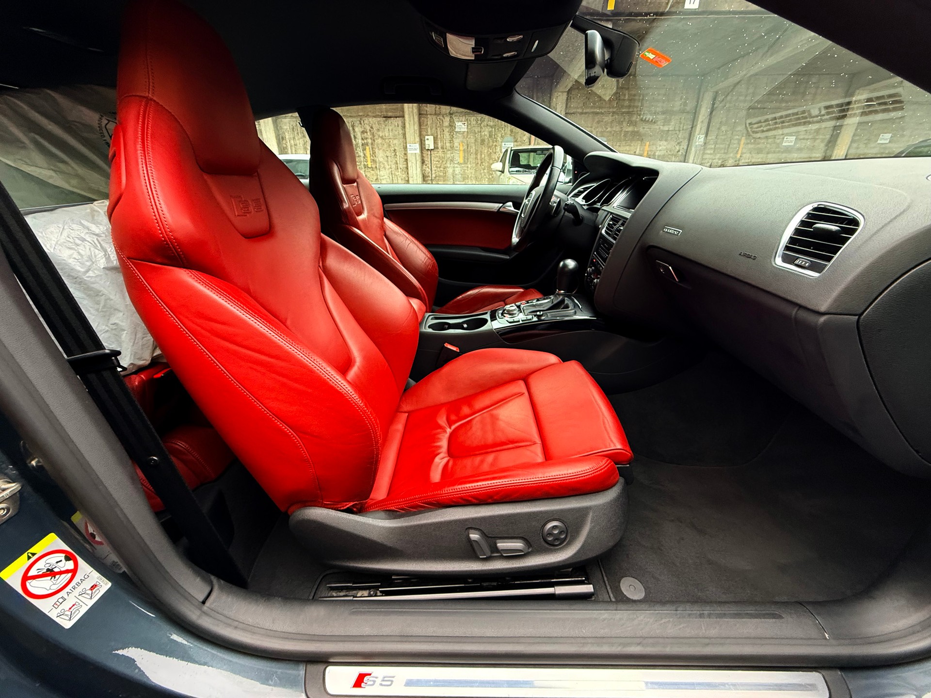 AUDI S5 Coupé 4.2 FSI quattro tiptronic-image-7