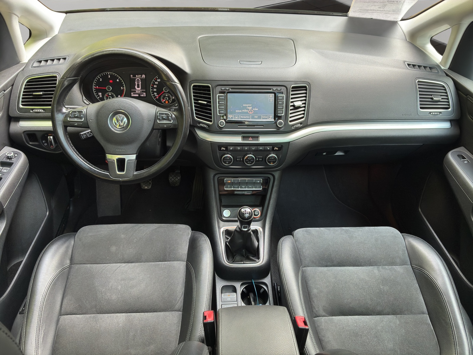 VW Sharan 2.0 TDI BMT Highline 4Motion-image-8