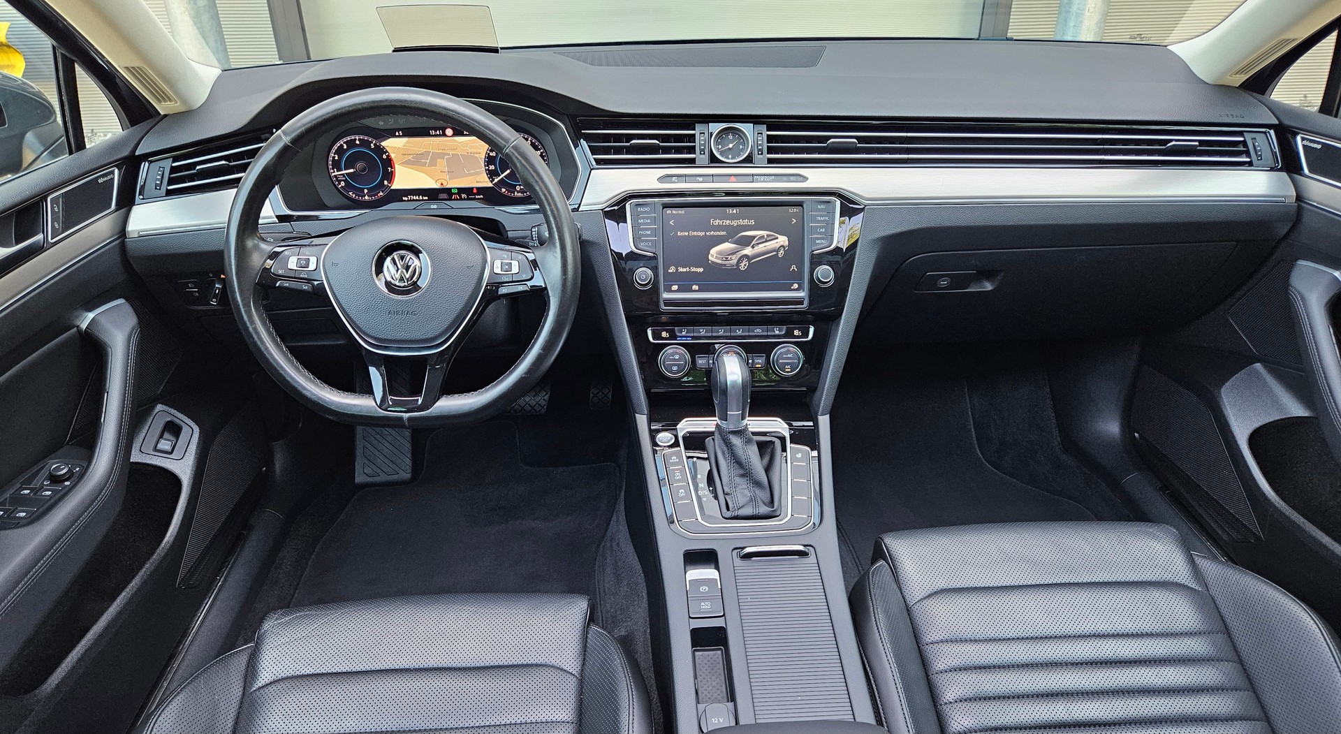 VW Passat 2.0 TSI BMT Highline 4Motion DSG-image-8