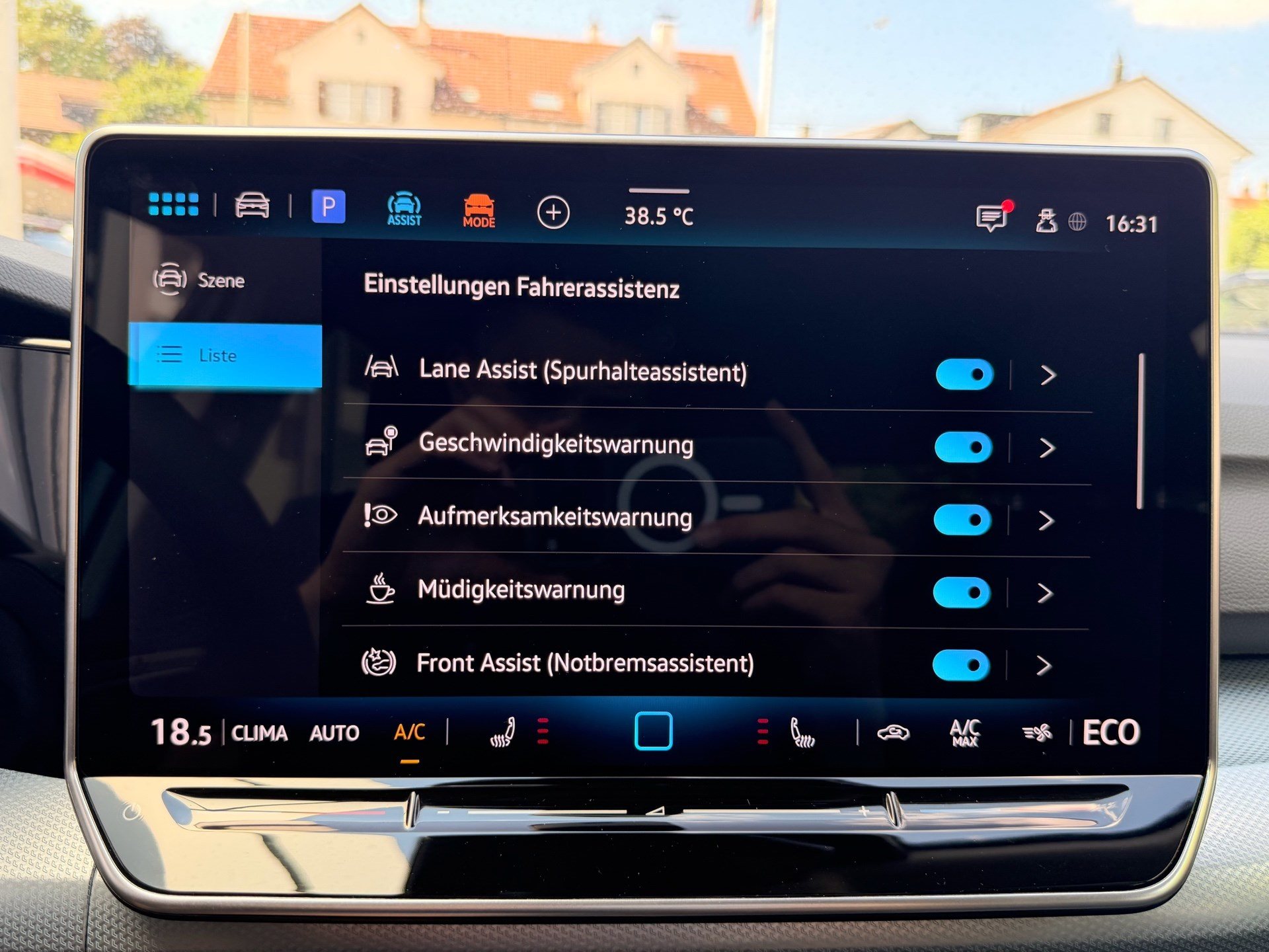 VW Golf VIII 1.5 TSI eHybrid 204 PS GOAL *** 360 GRAD KAMERA & STANDHEIZUNG ***-image-15