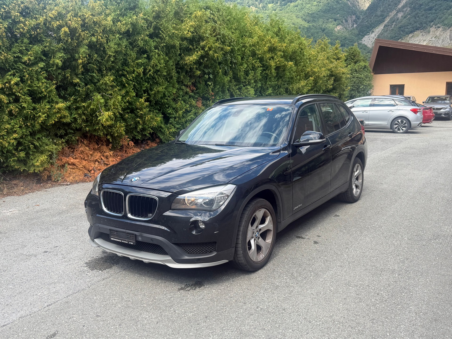 BMW X1 xDrive 18d Sport Line Steptronic-image-0
