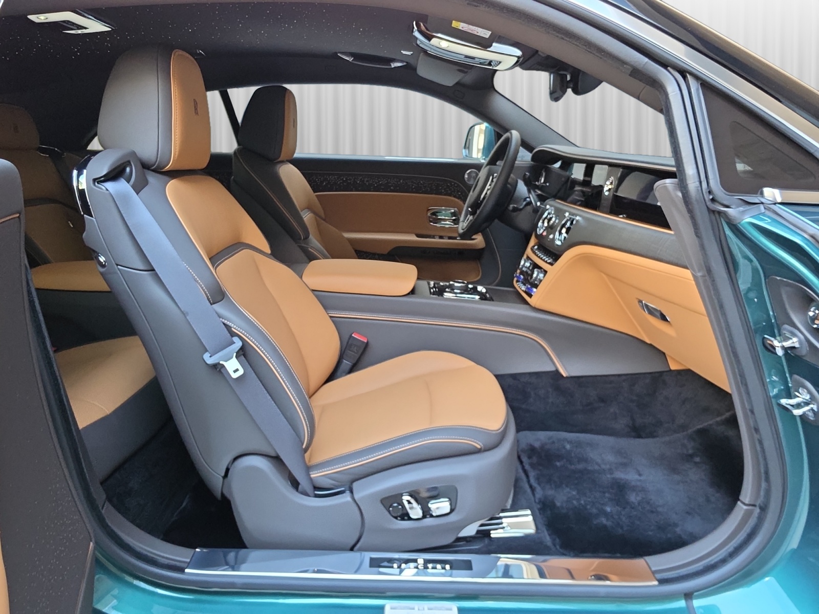 ROLLS-ROYCE Spectre Serie I - Herstellergarantie bis Juni 2030-image-8