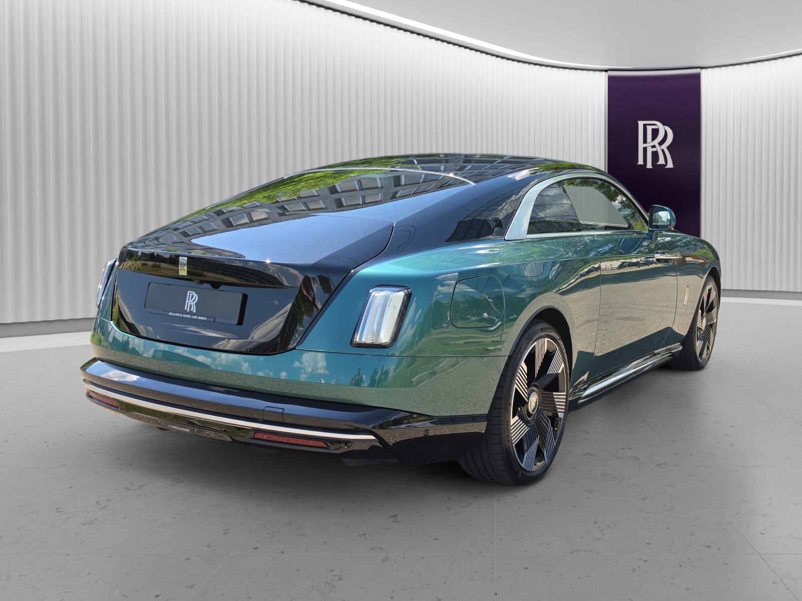ROLLS-ROYCE Spectre Serie I - Herstellergarantie bis Juni 2030-image-1