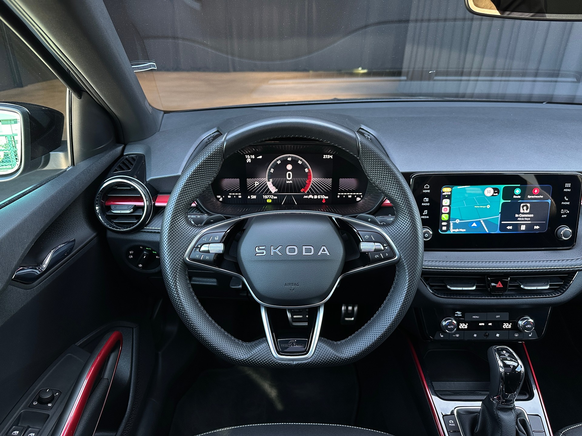 SKODA Fabia 1.0 TSI Monte Carlo DSG-image-15