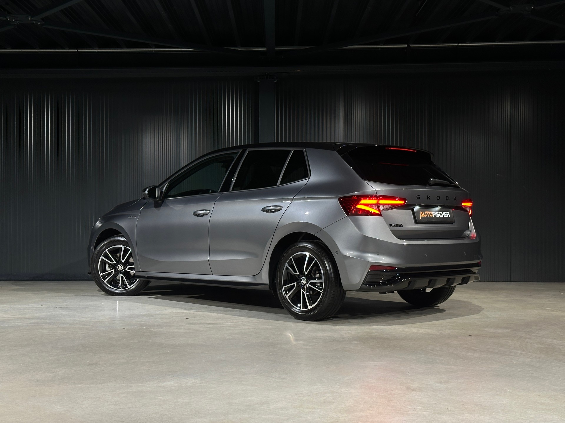 SKODA Fabia 1.0 TSI Monte Carlo DSG-image-1
