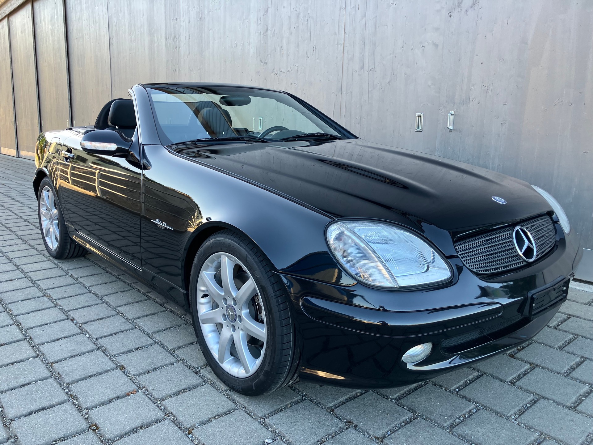 MERCEDES-BENZ SLK 200 Kompressor-image-13