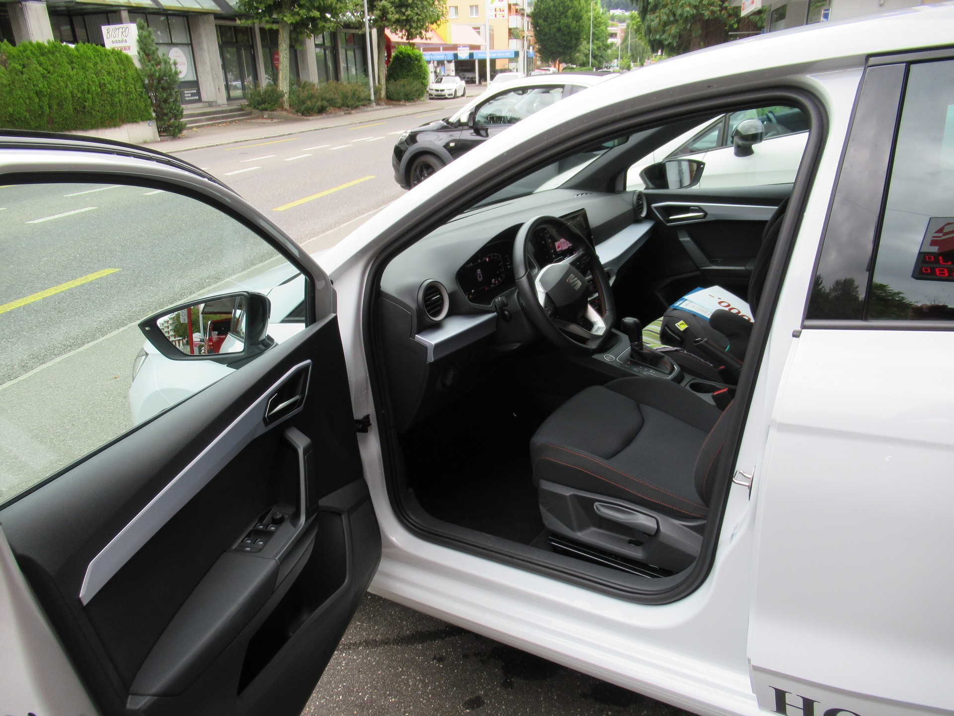 SEAT Ibiza 1.0 EcoTSI Style DSG-image-3