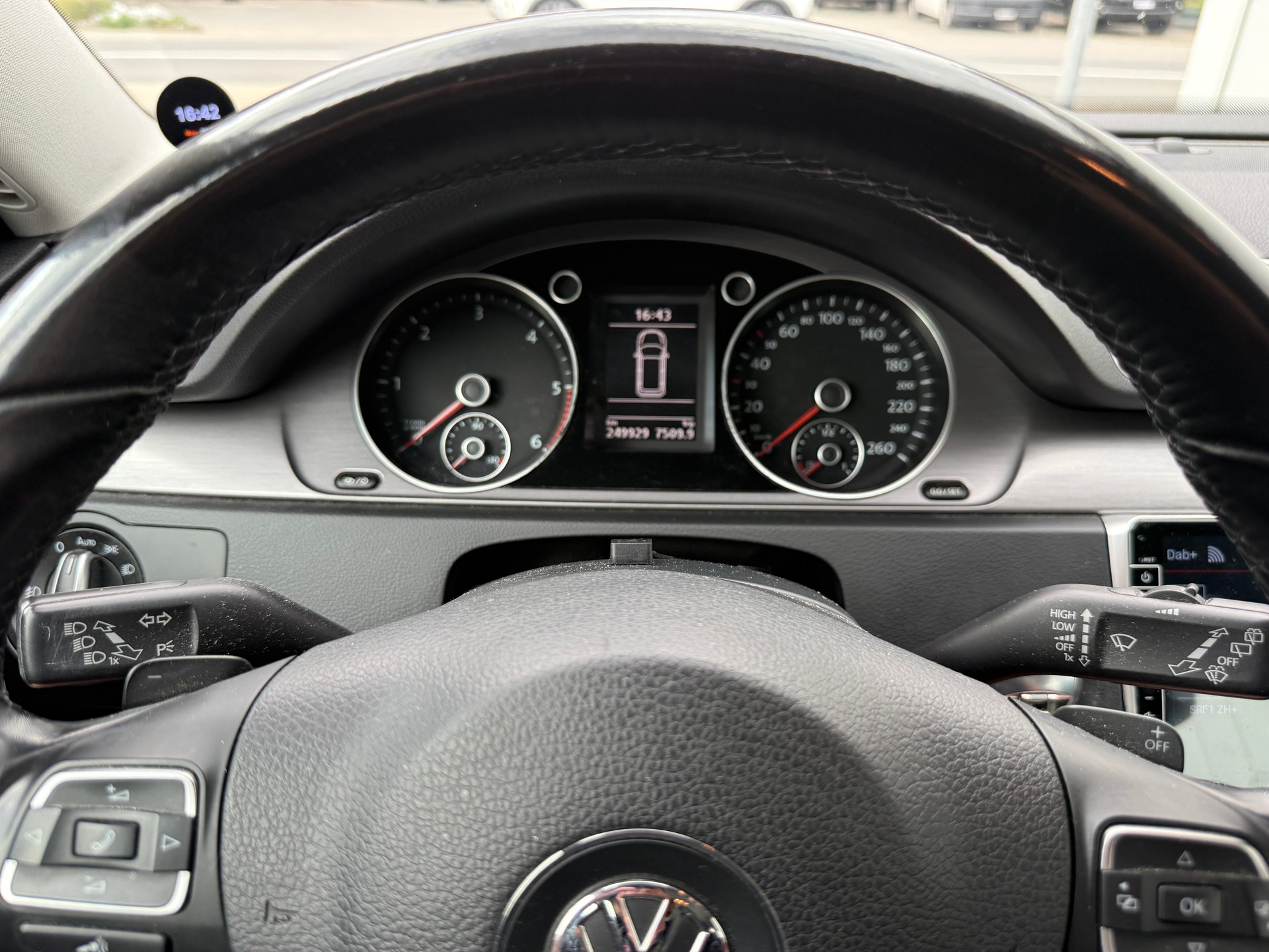 VW Passat Variant 2.0 TDI BMT Comfortline 4MDSG *ZAHNRIEMEN ERSETZT*MFK*DSG SERVICE*-image-18