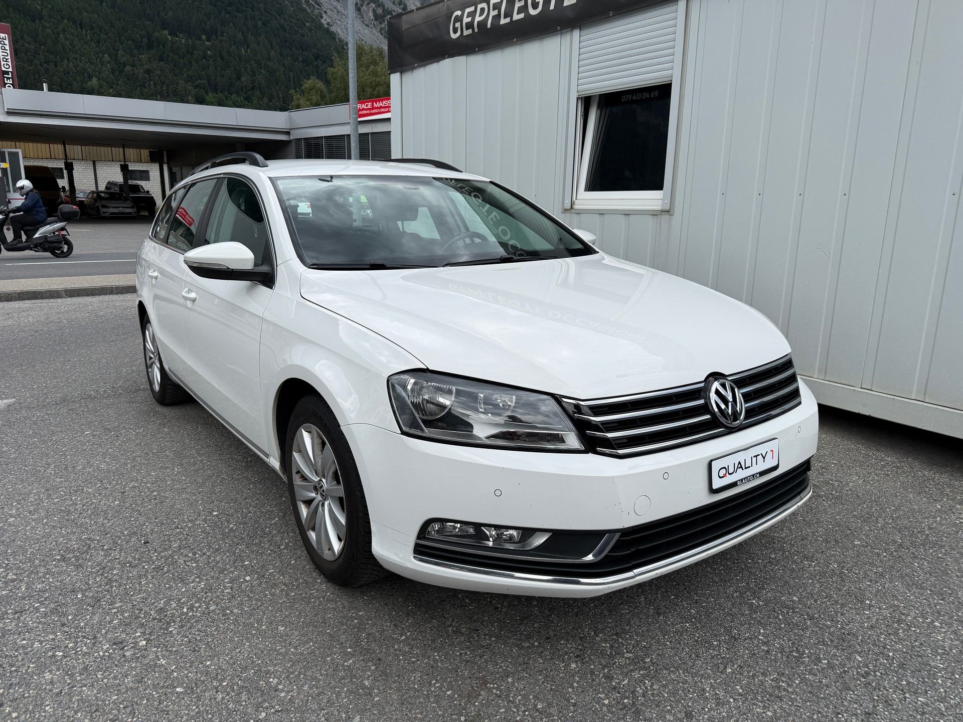 VW Passat Variant 2.0 TDI BMT Comfortline 4MDSG *ZAHNRIEMEN ERSETZT*MFK*DSG SERVICE*-image-0