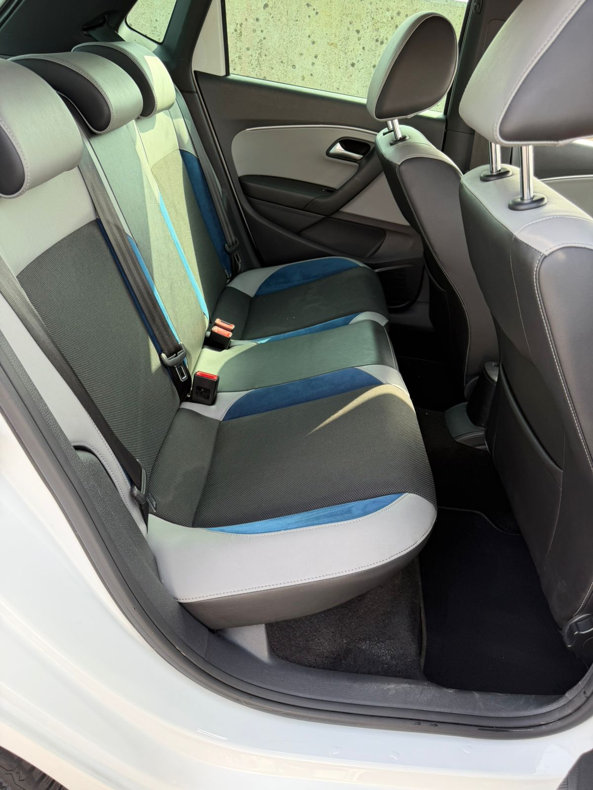 VW 1.4 TSI BlueGT DSG-image-5