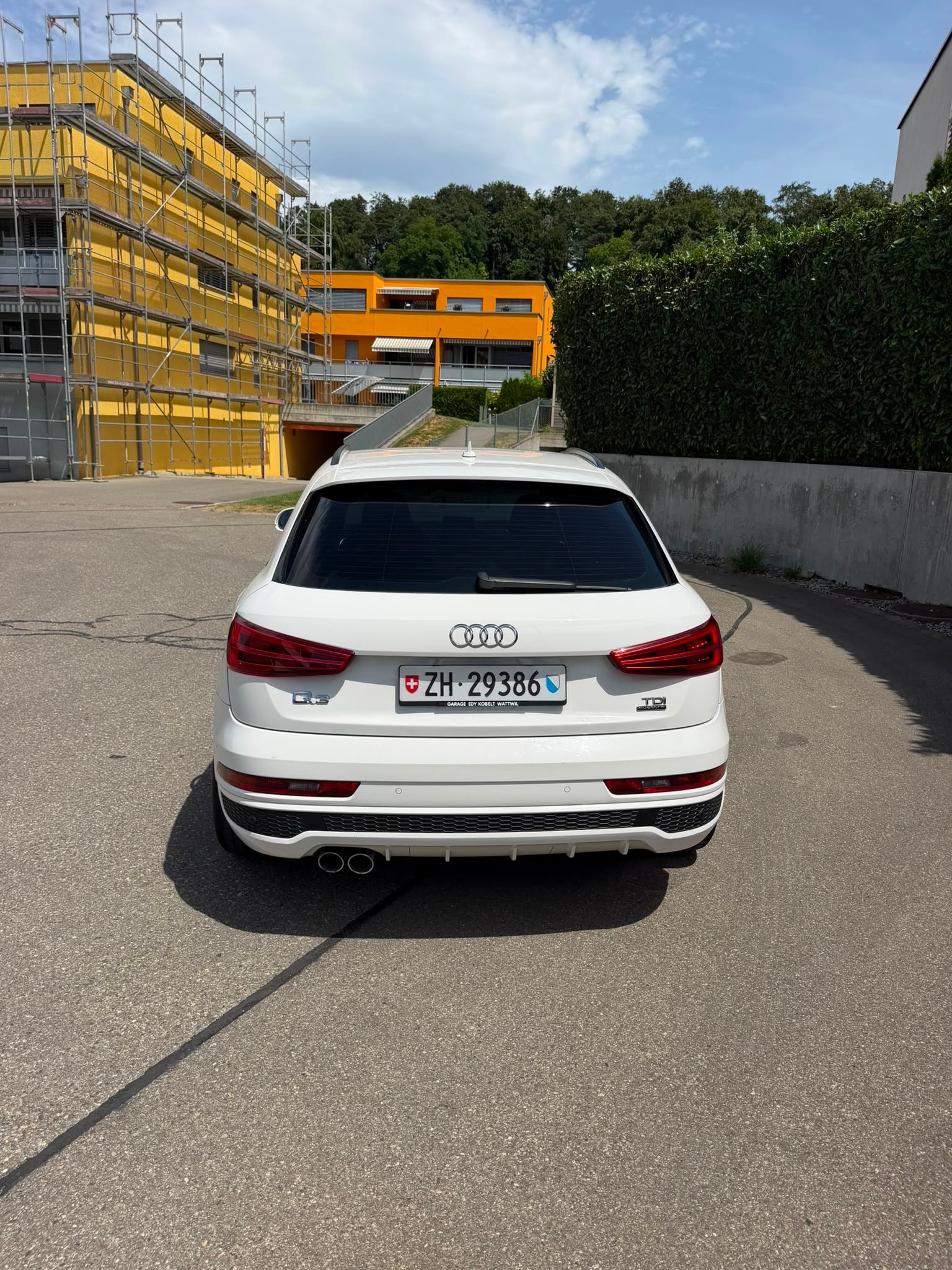AUDI Q3 2.0 TDI sport quattro S-tronic-image-5