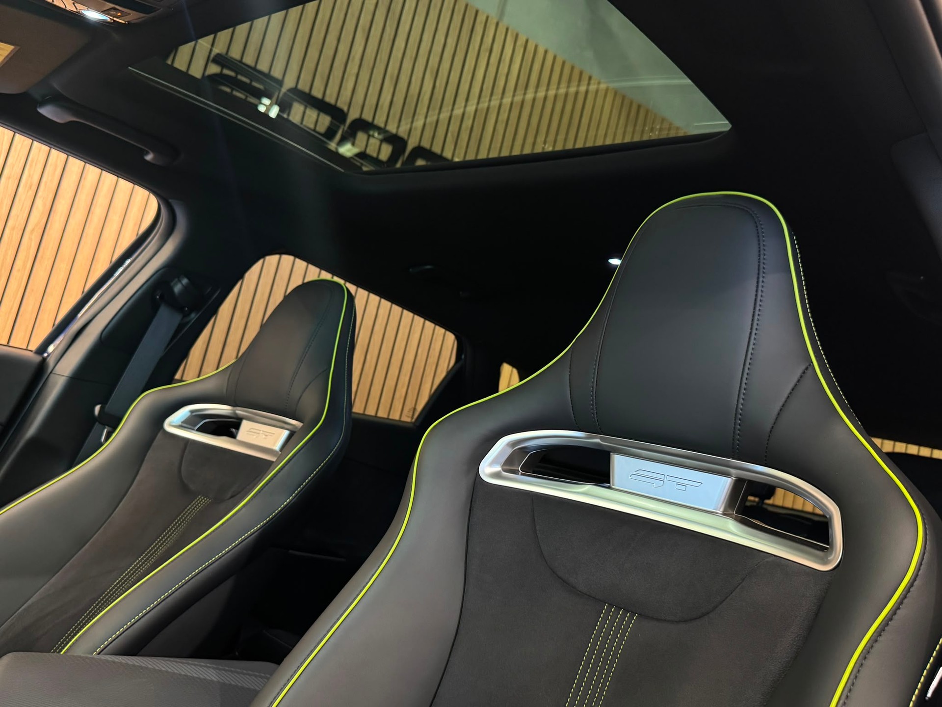 KIA EV6 77.4 kWh GT 4x4-image-27