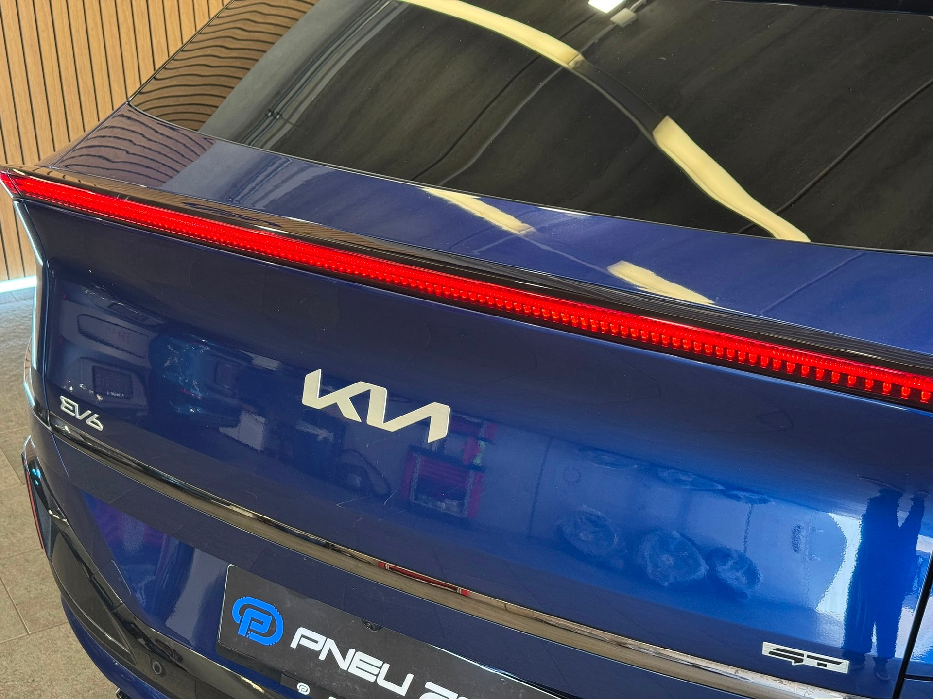 KIA EV6 77.4 kWh GT 4x4-image-9