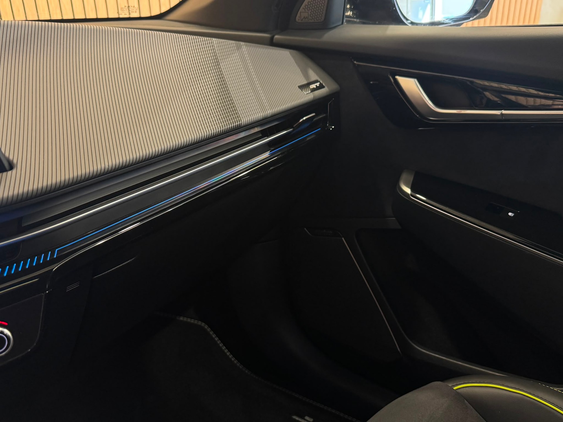 KIA EV6 77.4 kWh GT 4x4-image-18