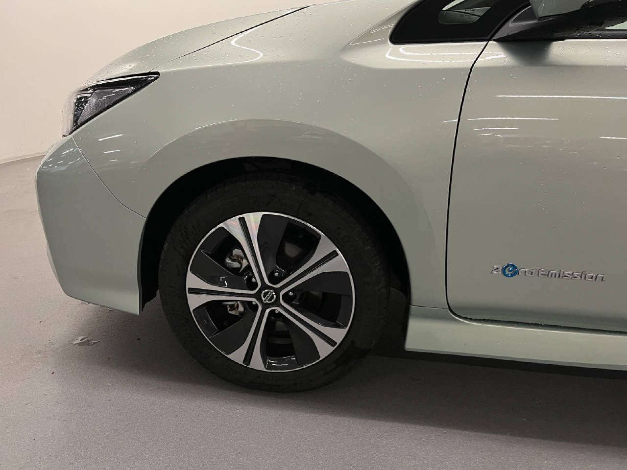 NISSAN Leaf N-Connecta-image-6
