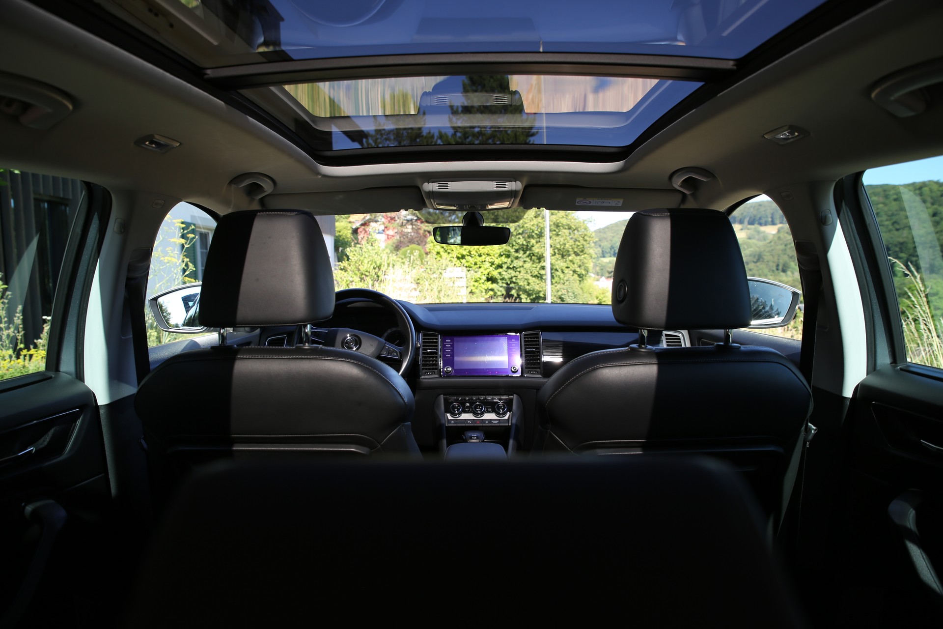 SKODA 2.0 TSI Style DSG-image-2