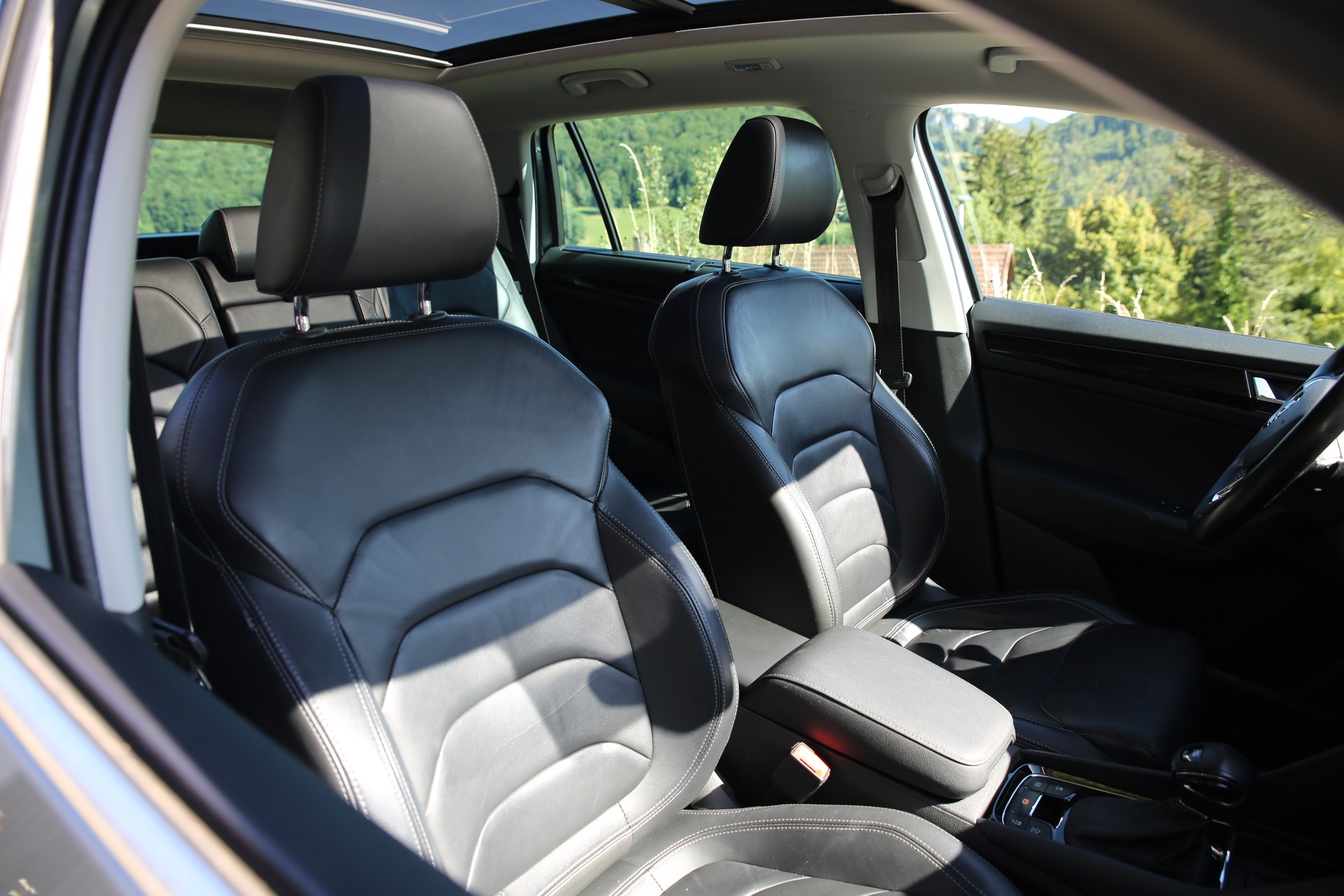 SKODA 2.0 TSI Style DSG-image-3