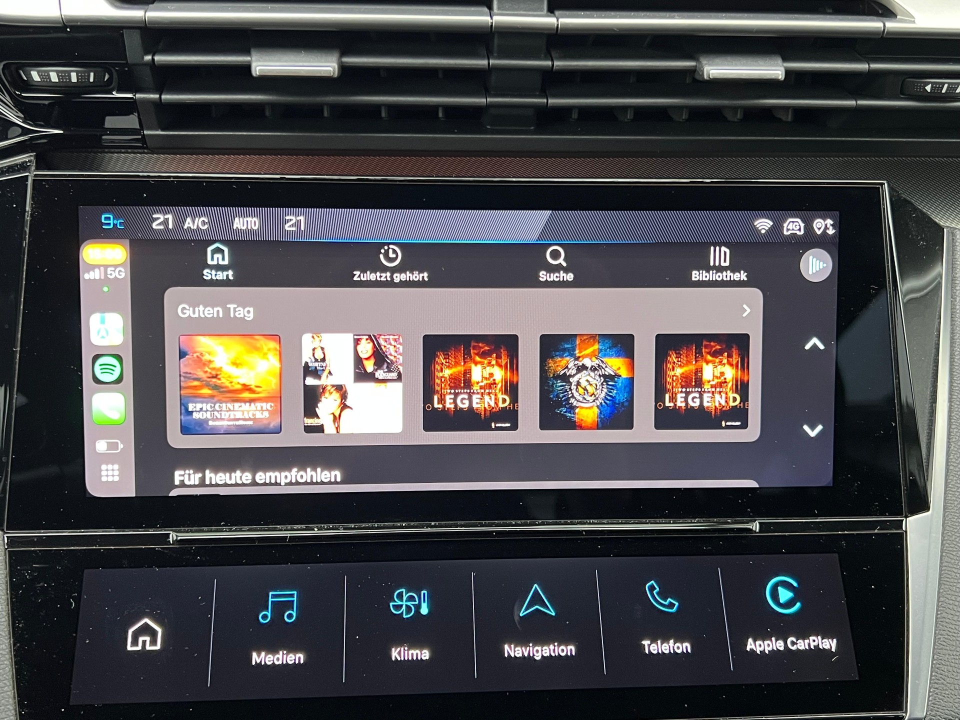 PEUGEOT 308 SW 1.6 PHEV 180 GT-image-23